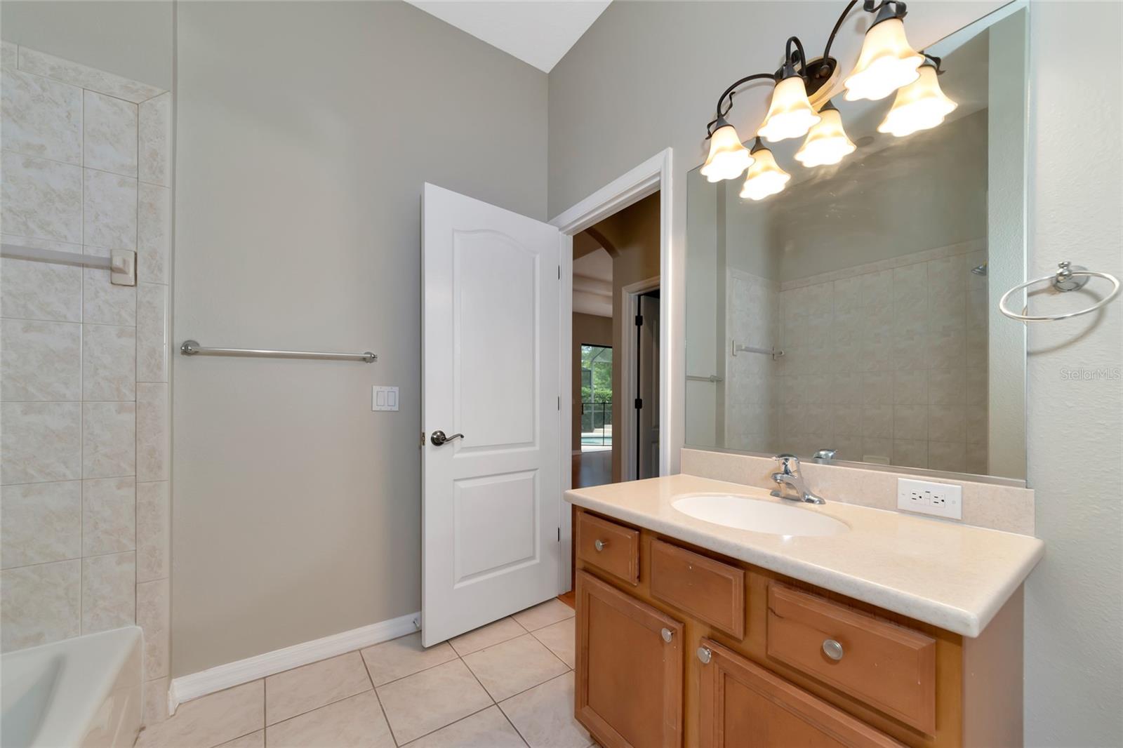 259 DAHLIA CT, BRADENTON, FL, 34212