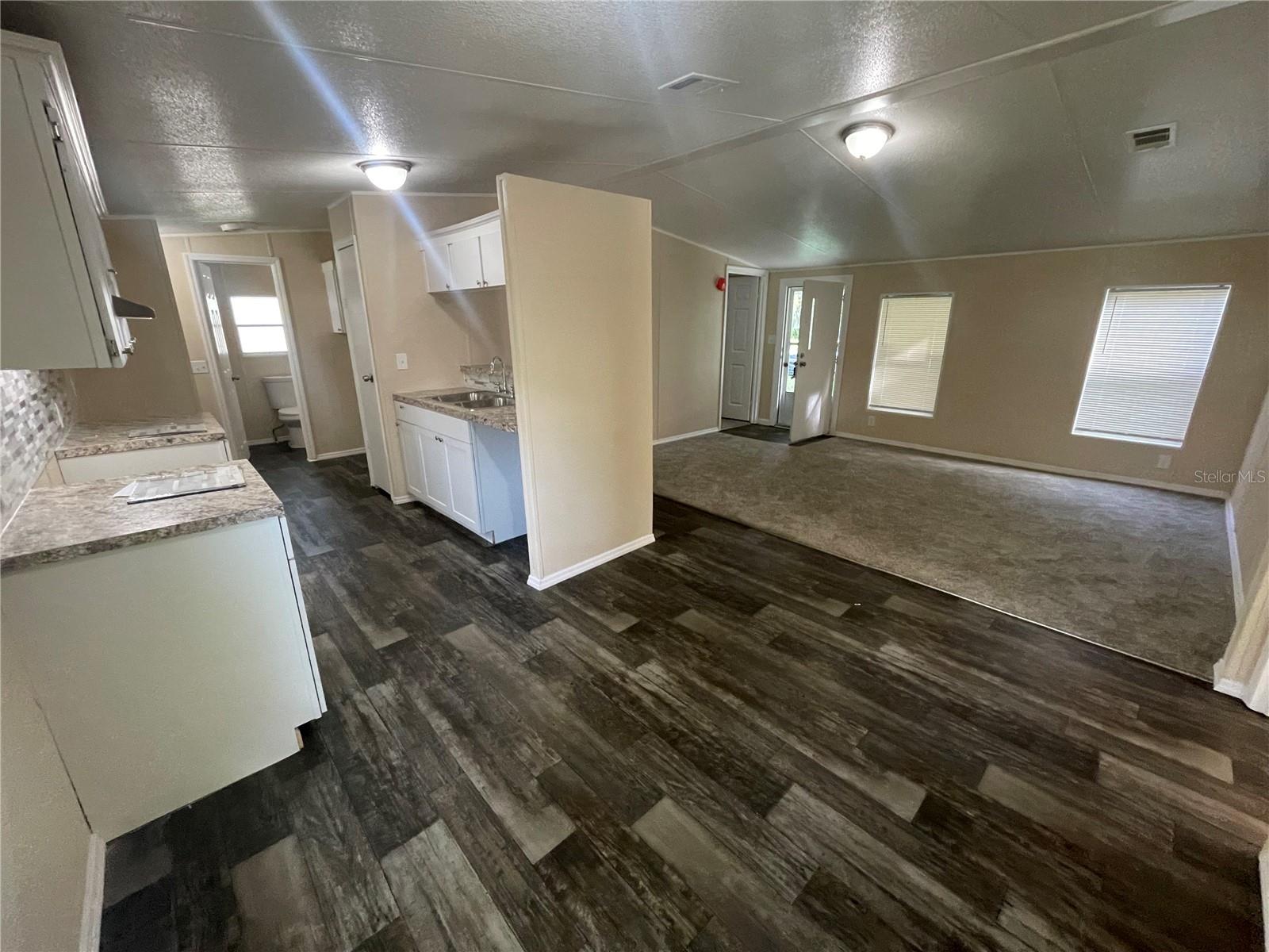 1220 EASY ST, LAKELAND, FL, 33811