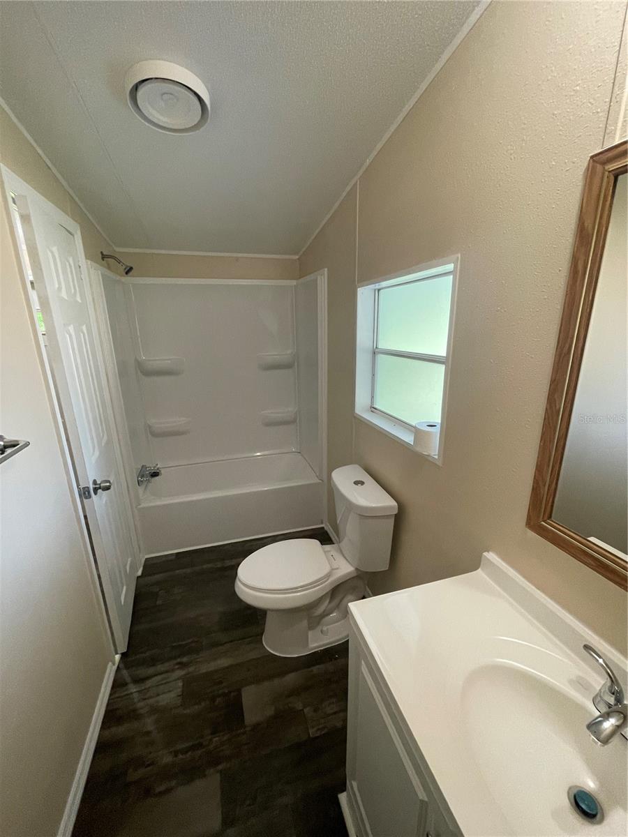 1220 EASY ST, LAKELAND, FL, 33811