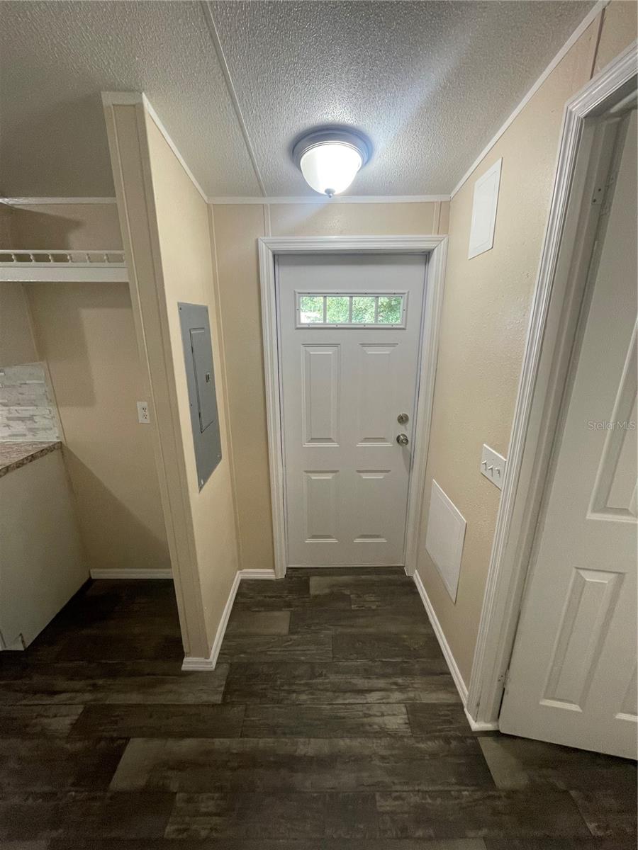 1220 EASY ST, LAKELAND, FL, 33811