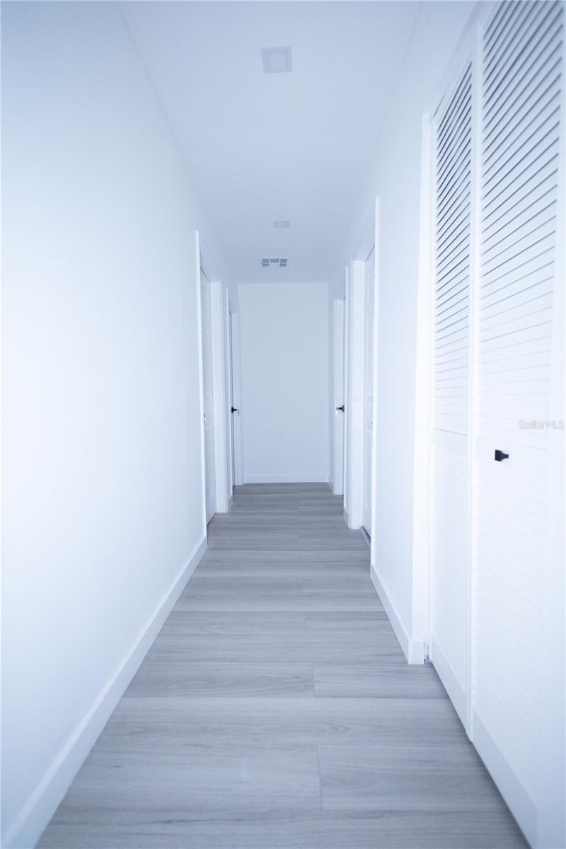 2070 W AIRPORT BLVD, SANFORD, FL, 32771