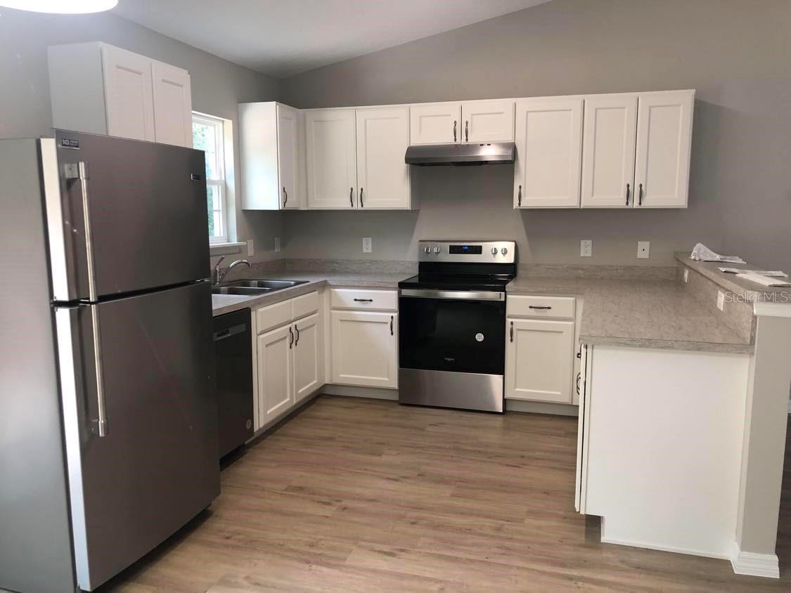 6 FISHER WAY PL, OCKLAWAHA, FL, 32179