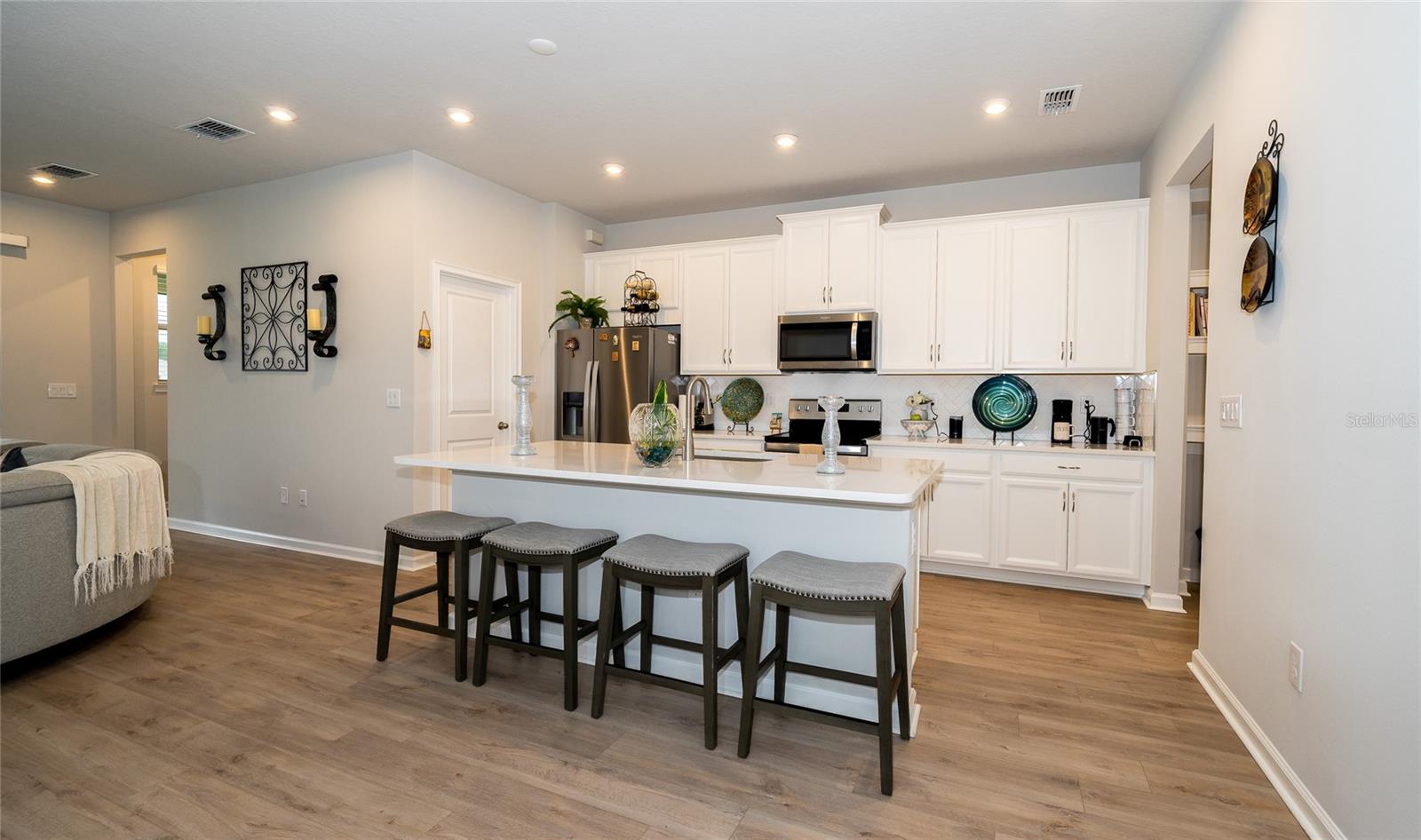 26082 WOVEN WICKER BND, LUTZ, FL, 33559