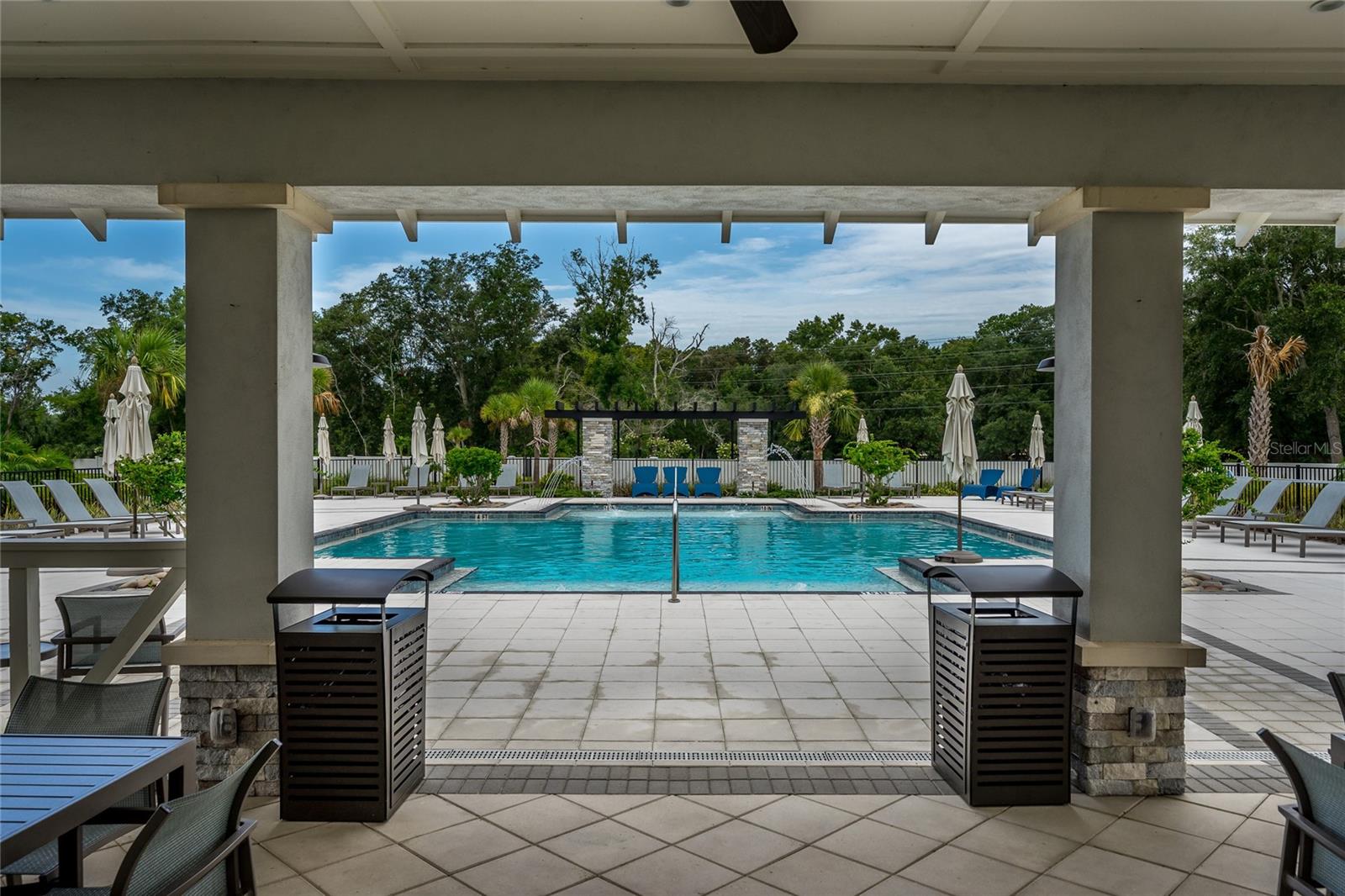 26082 WOVEN WICKER BND, LUTZ, FL, 33559