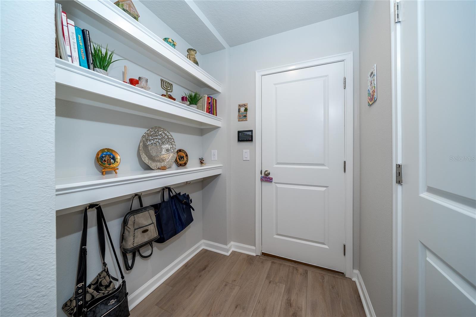 26082 WOVEN WICKER BND, LUTZ, FL, 33559