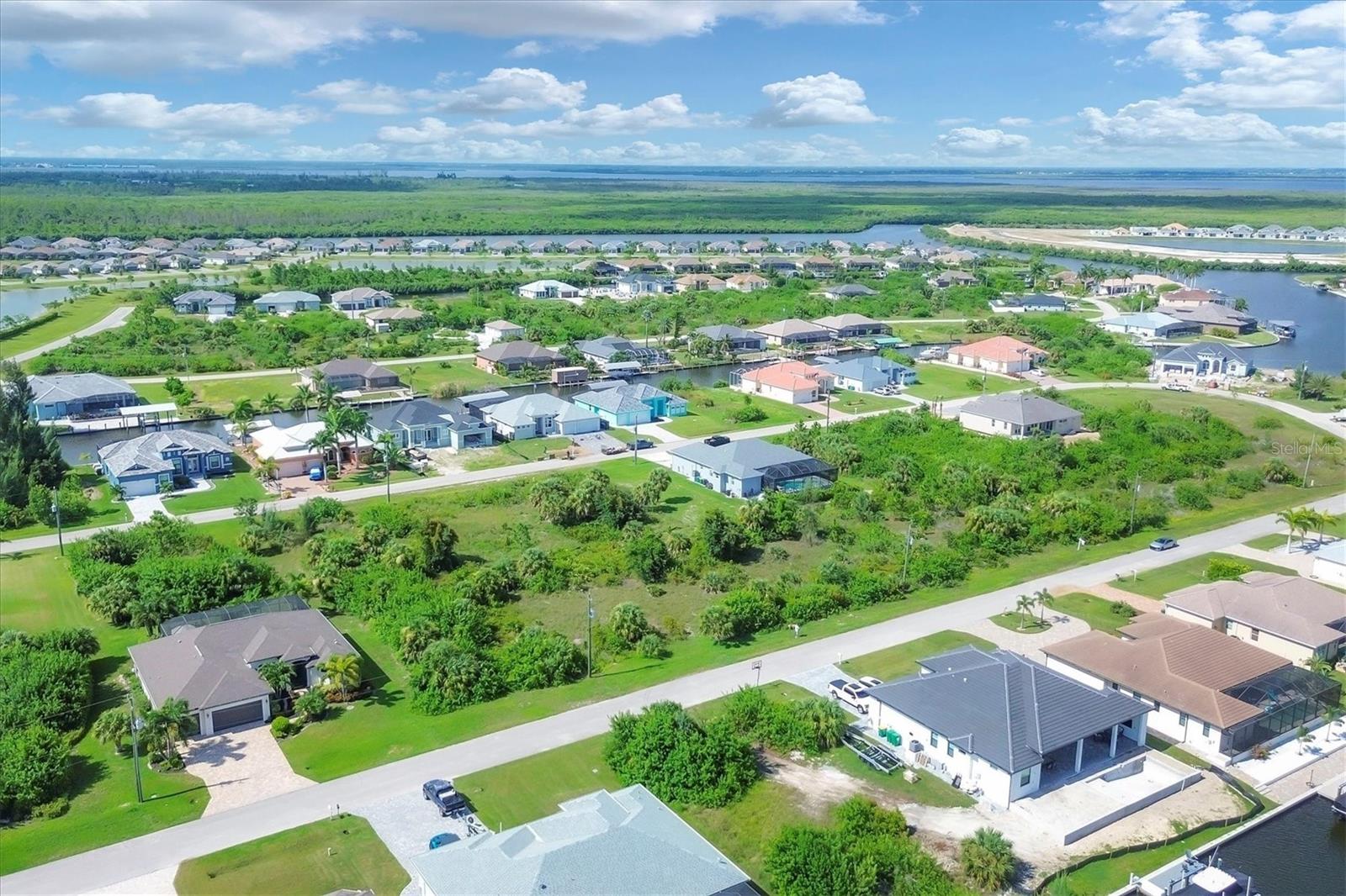 15253 CHINOOK WAY, PORT CHARLOTTE, FL, 33981