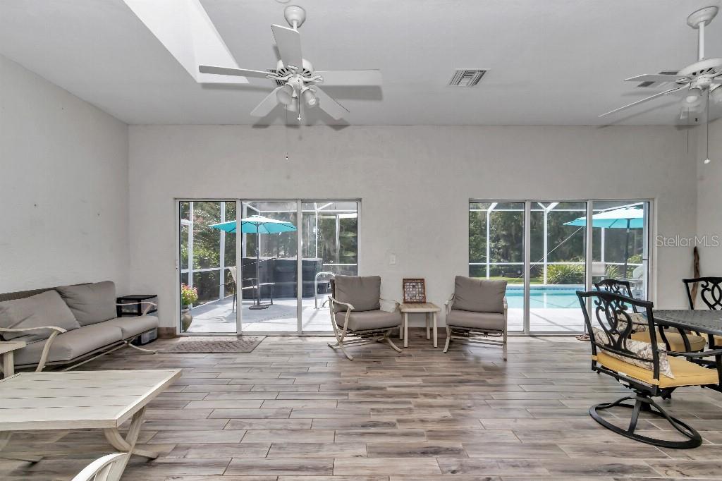 8950 SE 17TH CT, OCALA, FL, 34480