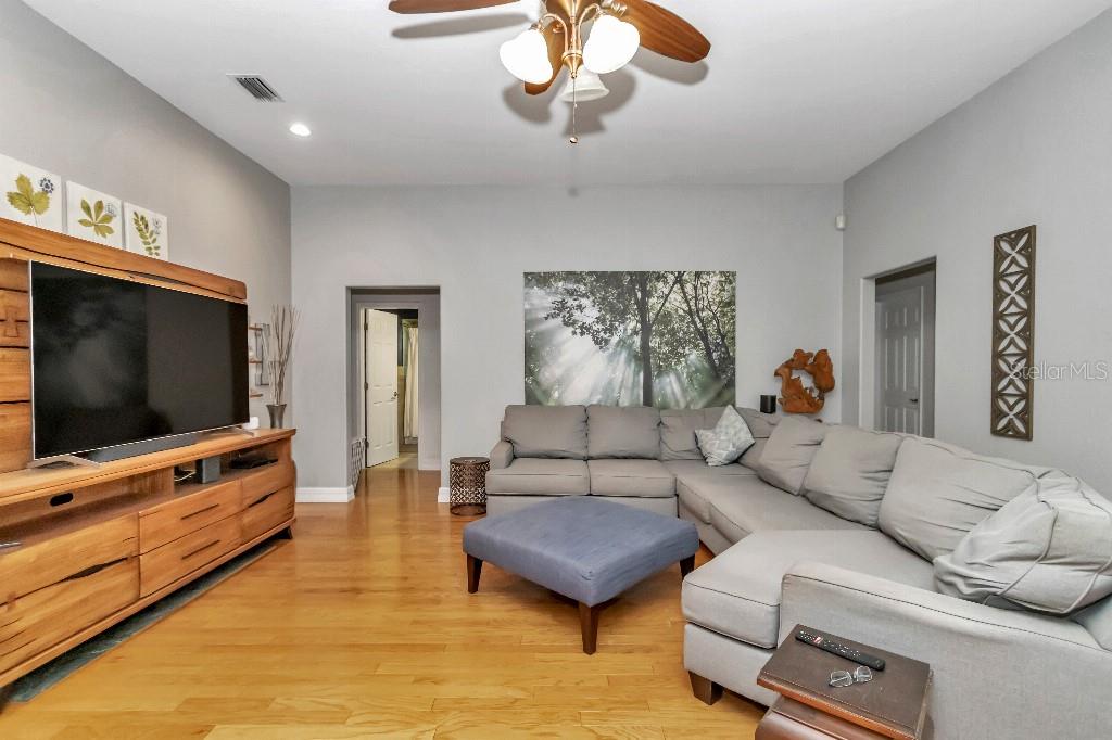 8950 SE 17TH CT, OCALA, FL, 34480