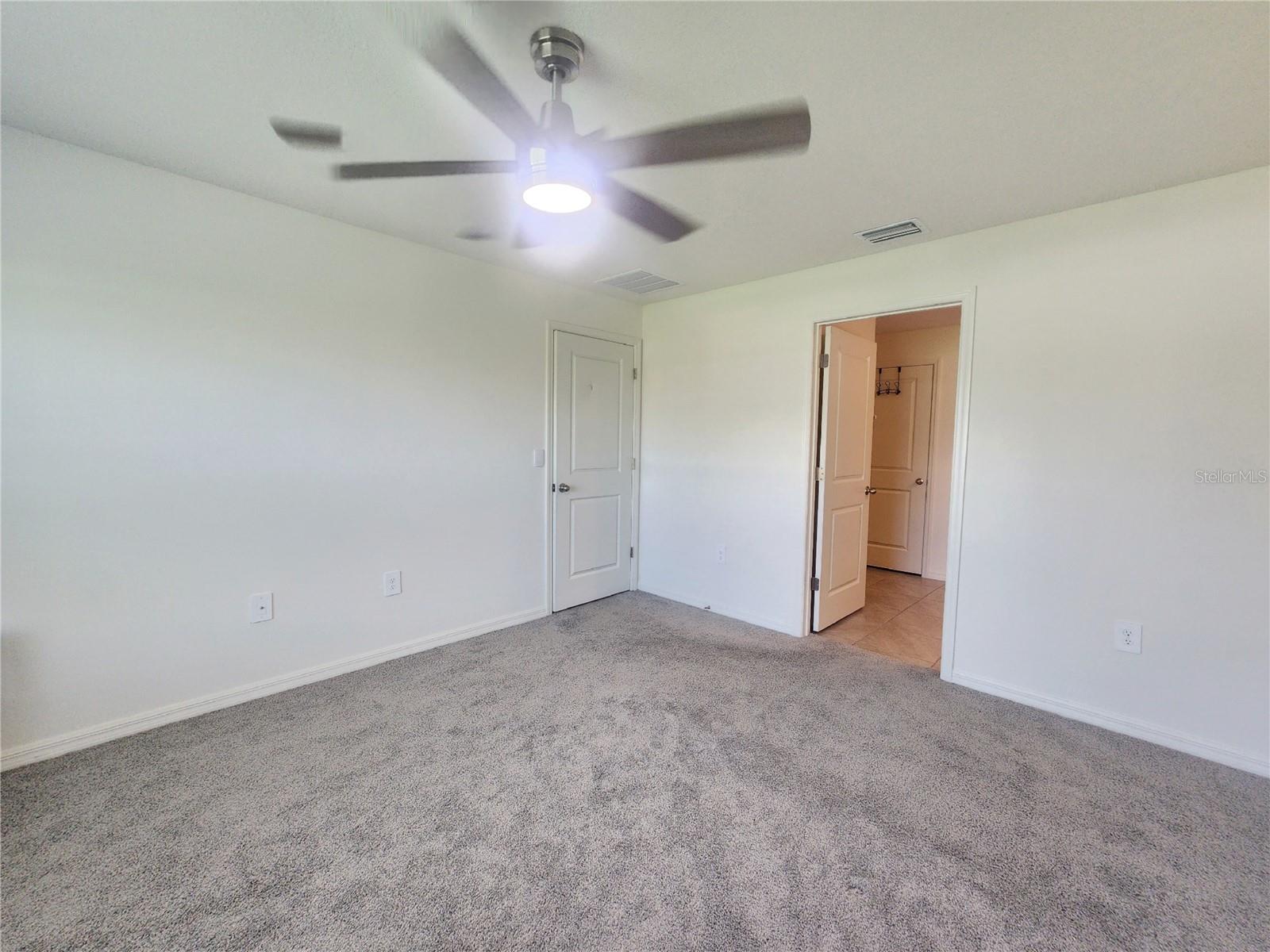 377 W FAIRWAYS VIEW DR, BEVERLY HILLS, FL, 34465