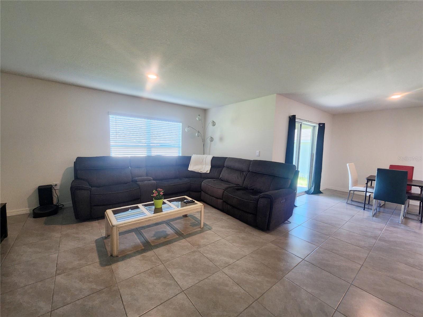 377 W FAIRWAYS VIEW DR, BEVERLY HILLS, FL, 34465
