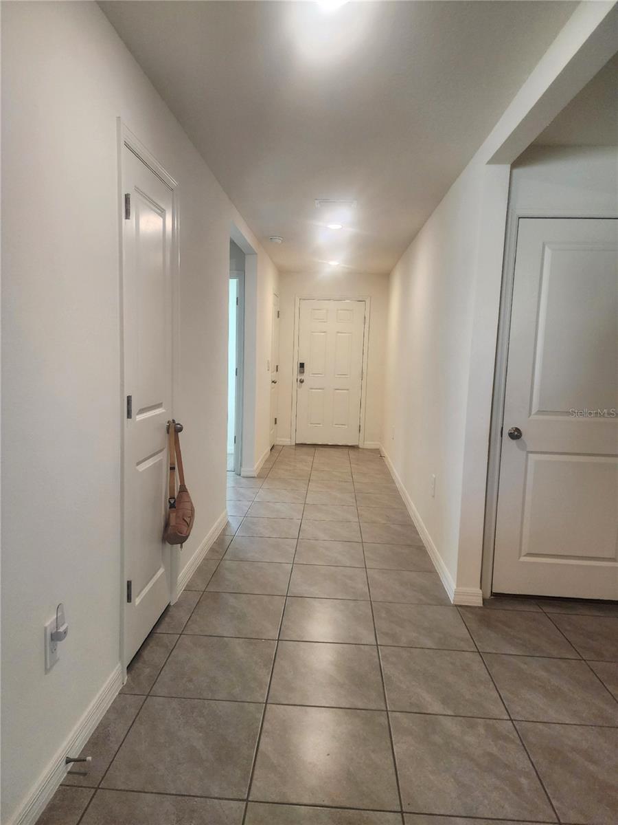 377 W FAIRWAYS VIEW DR, BEVERLY HILLS, FL, 34465