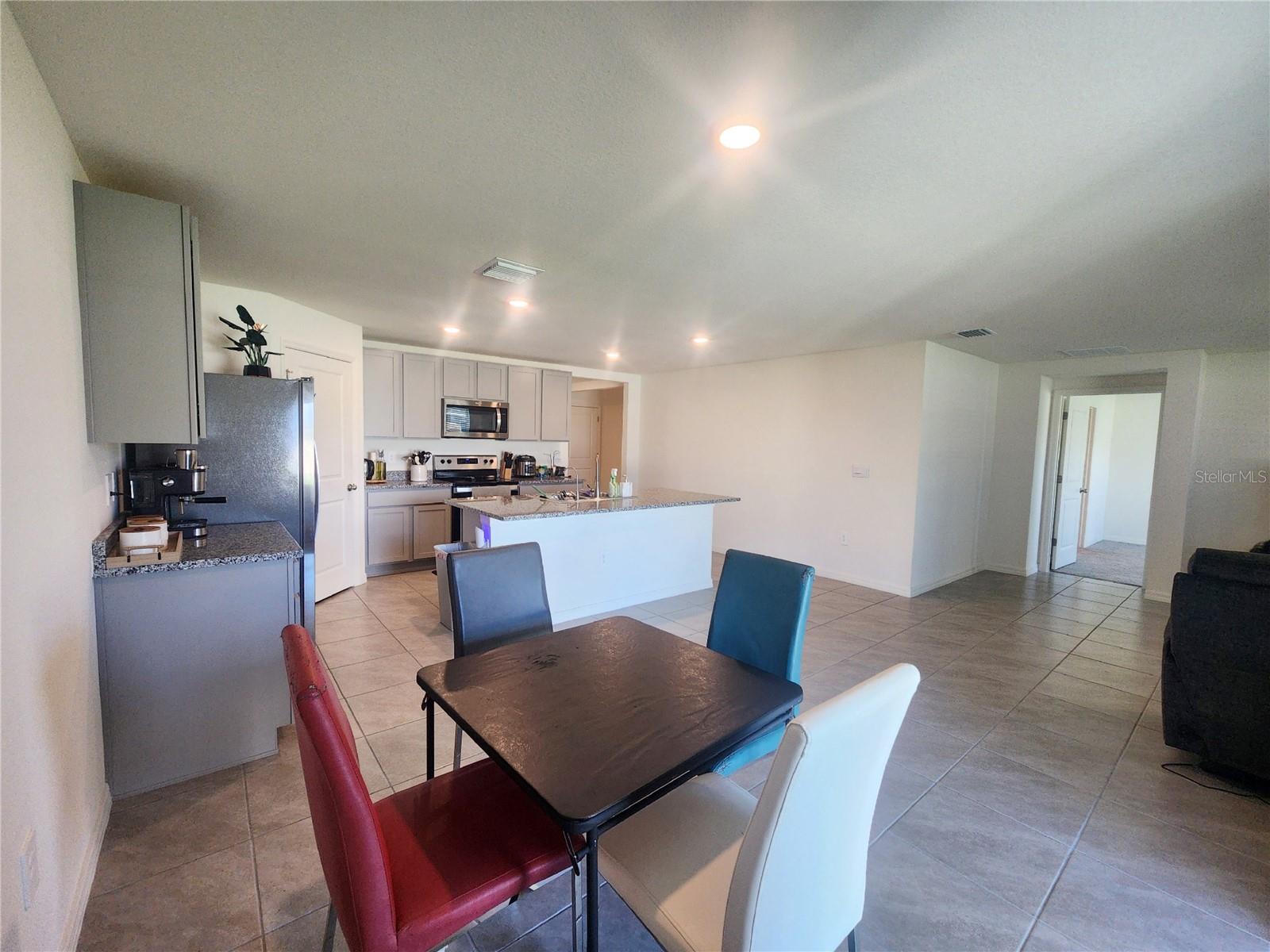 377 W FAIRWAYS VIEW DR, BEVERLY HILLS, FL, 34465