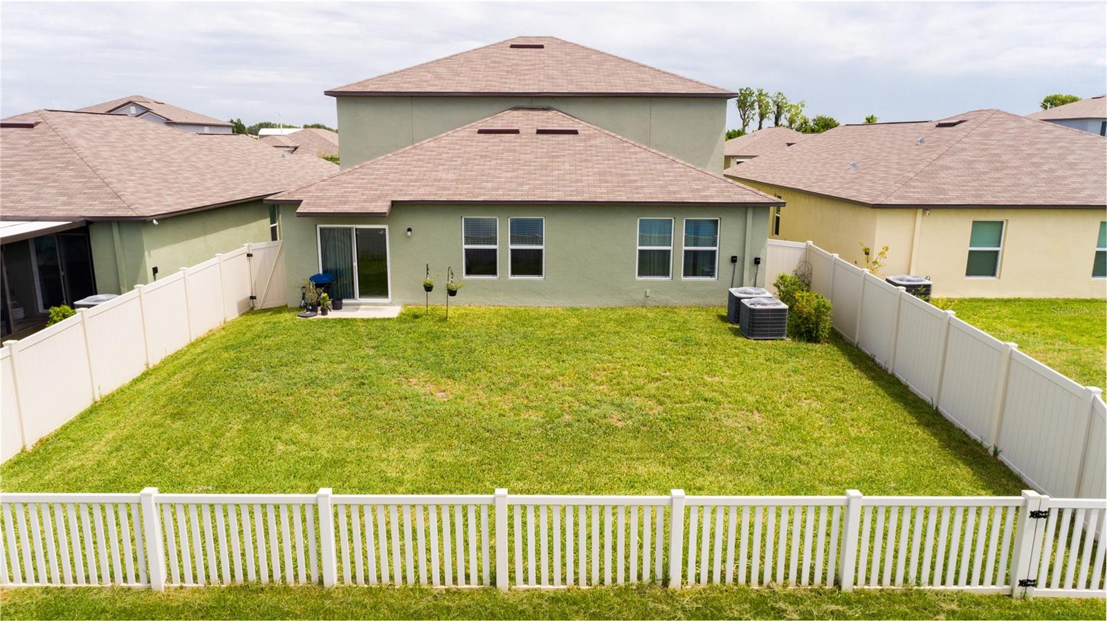 5429 BLUE AZURE DR, WIMAUMA, FL, 33598