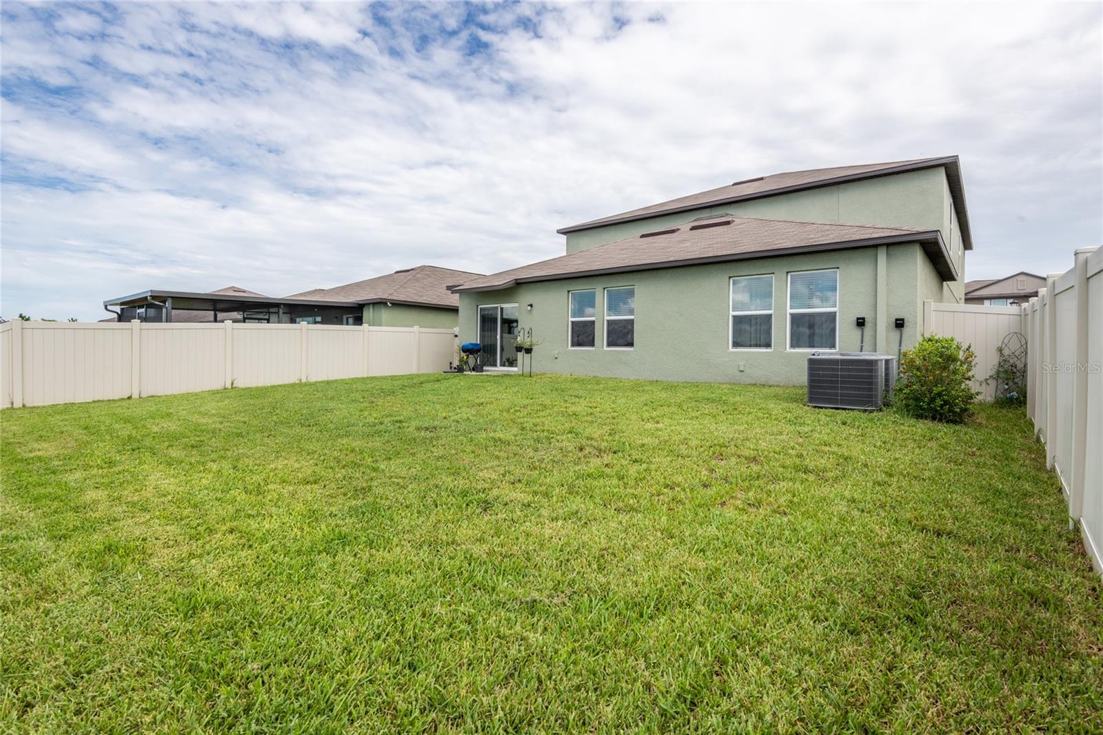 5429 BLUE AZURE DR, WIMAUMA, FL, 33598