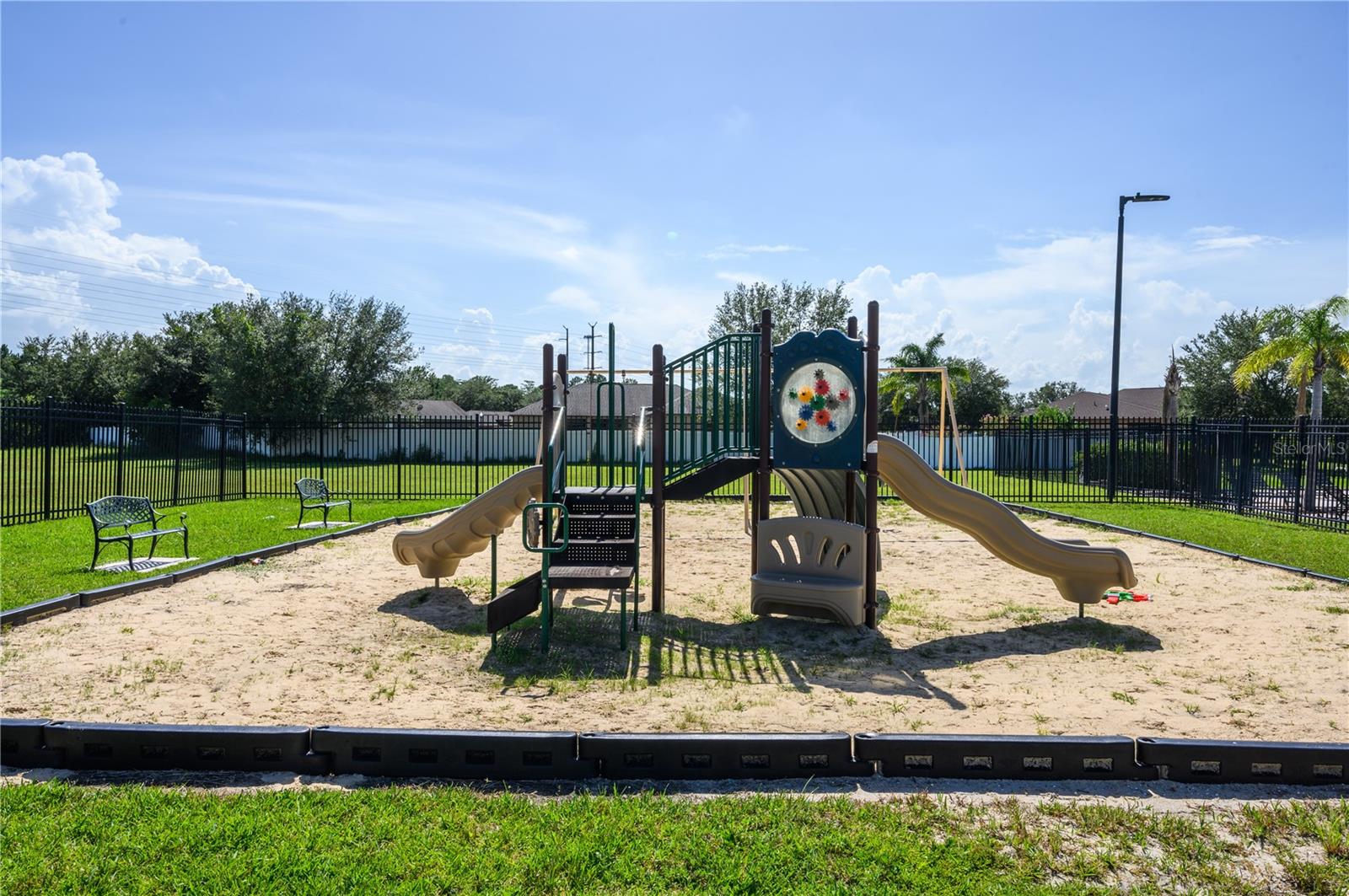 2531 LYNDSCAPE ST, ORLANDO, FL, 32833