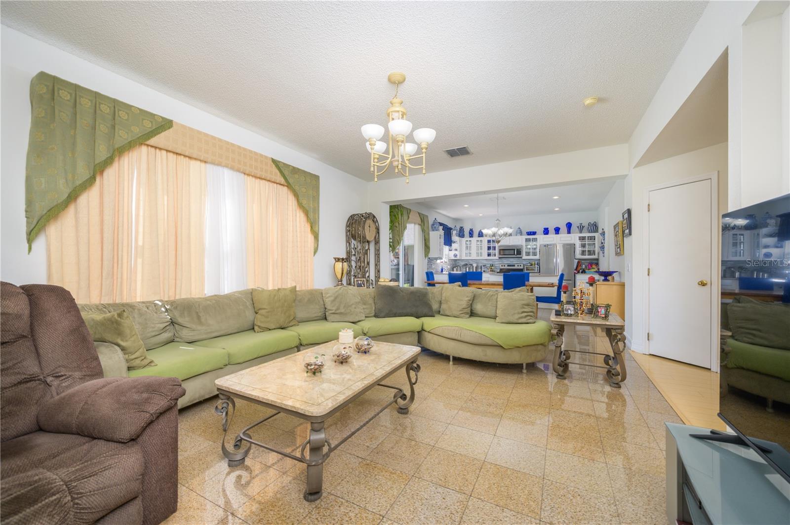 2531 LYNDSCAPE ST, ORLANDO, FL, 32833