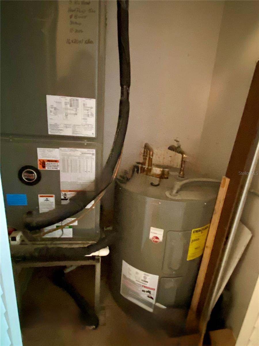 6196 CORALBERRY TER, PORT CHARLOTTE, FL, 33981