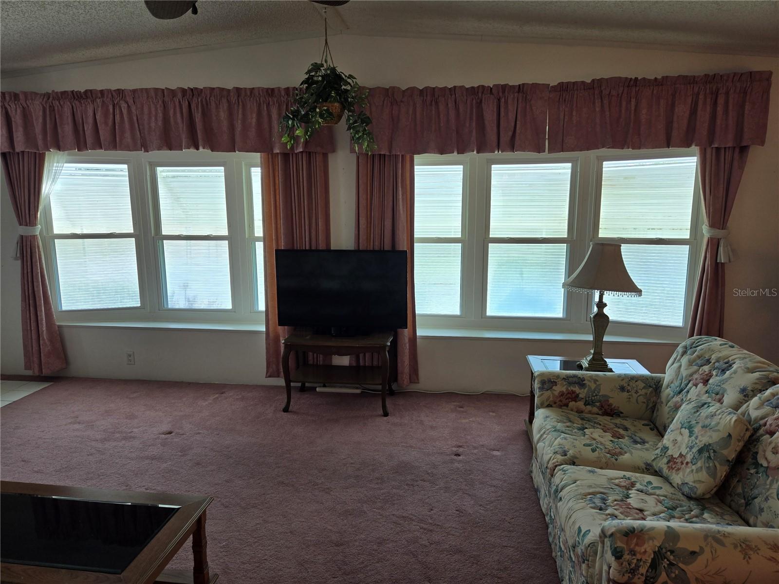 376 VICTORIA DR, HAINES CITY, FL, 33844
