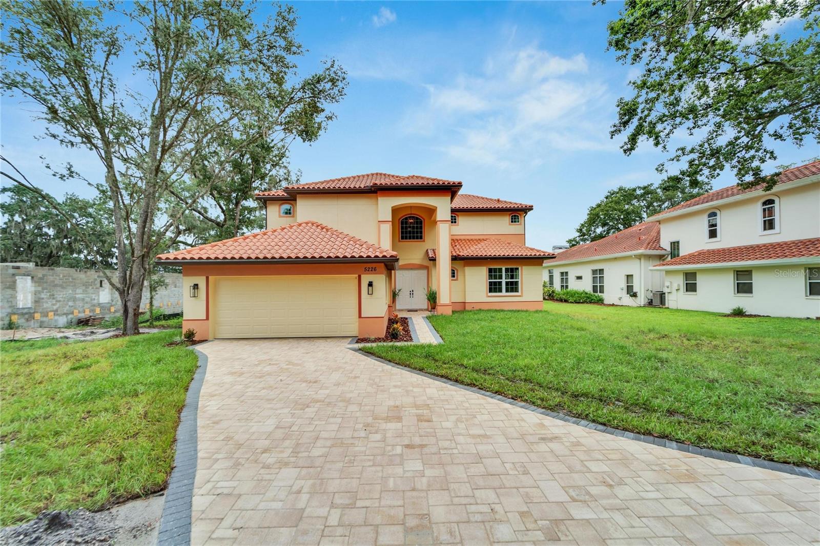 5226 GOLF LINKS BLVD, ZEPHYRHILLS, FL, 33541