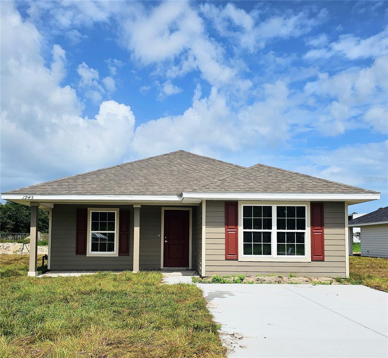 1945 N ROBERTS TRL, BELL, FL, 32619