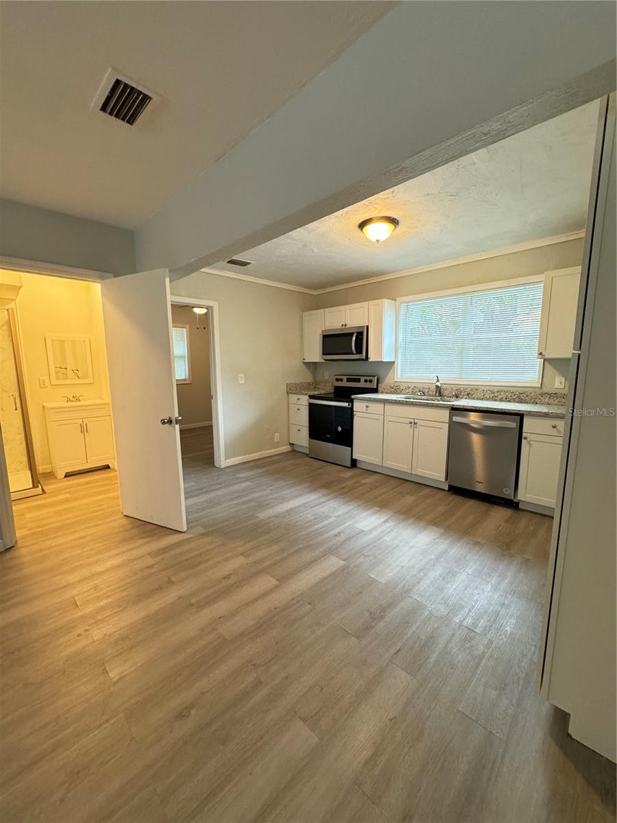 647 MADISON AVE, DAYTONA BEACH, FL, 32114
