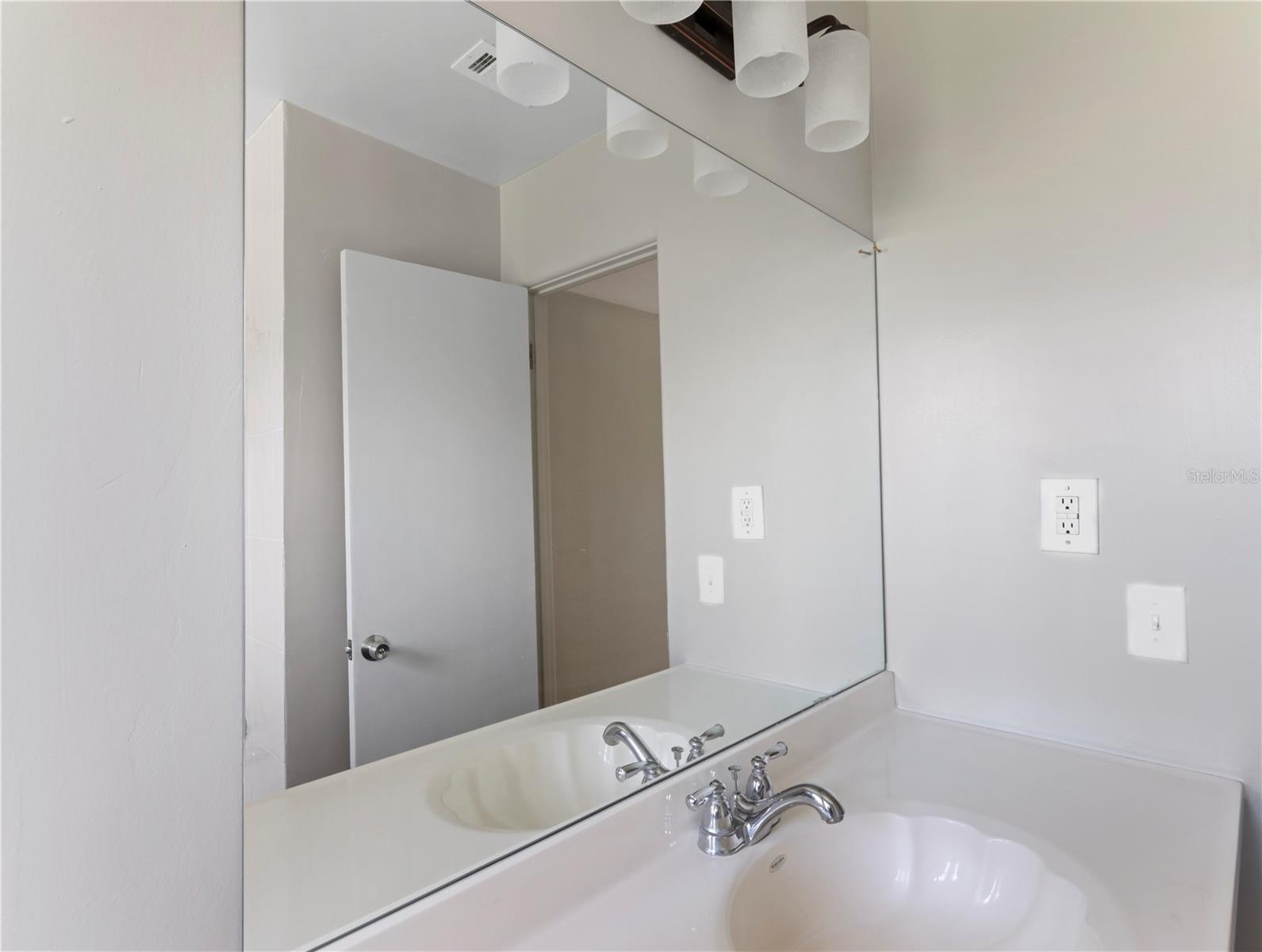 6809 AMBASSADOR DR, ORLANDO, FL, 32818
