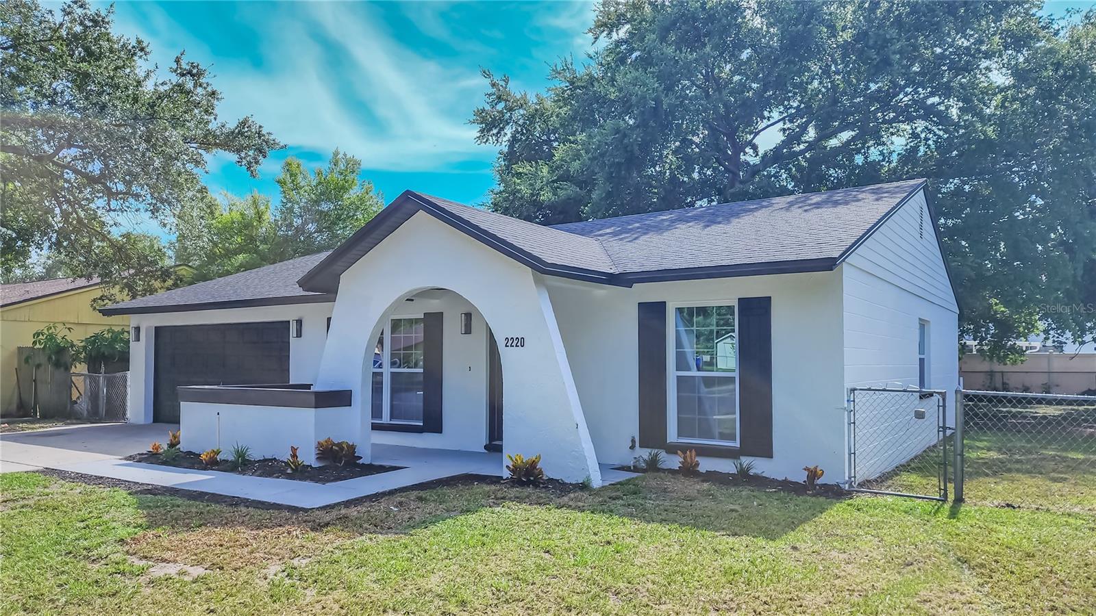 2220 CRYSTAL GROVE LN, LAKELAND, FL, 33801