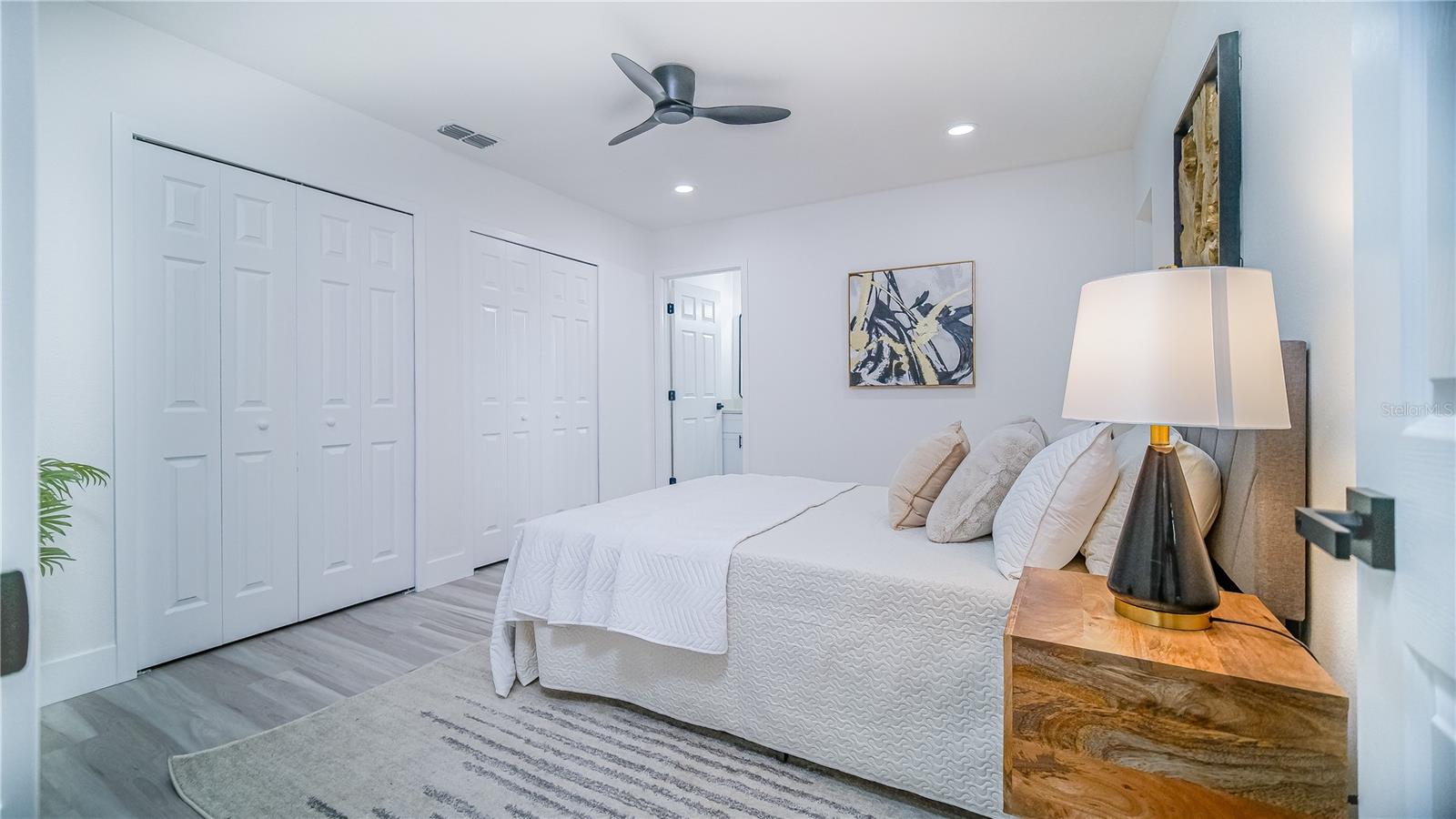 2220 CRYSTAL GROVE LN, LAKELAND, FL, 33801