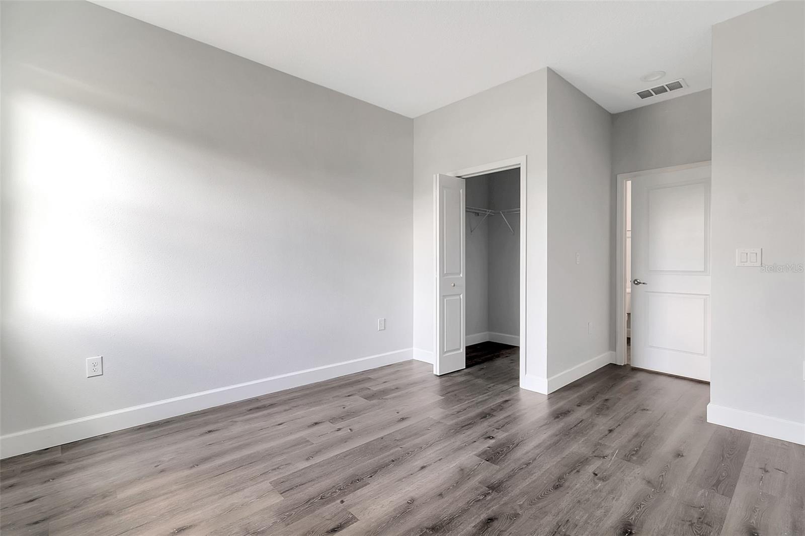 10420 PORT EVERGLADES ST, PORT CHARLOTTE, FL, 33981