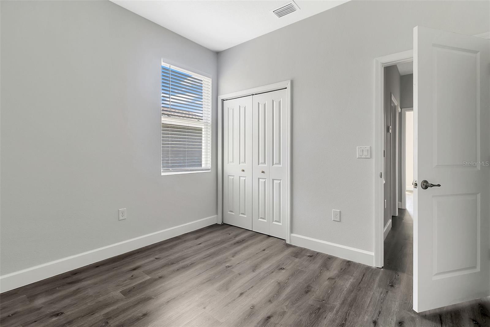 10420 PORT EVERGLADES ST, PORT CHARLOTTE, FL, 33981