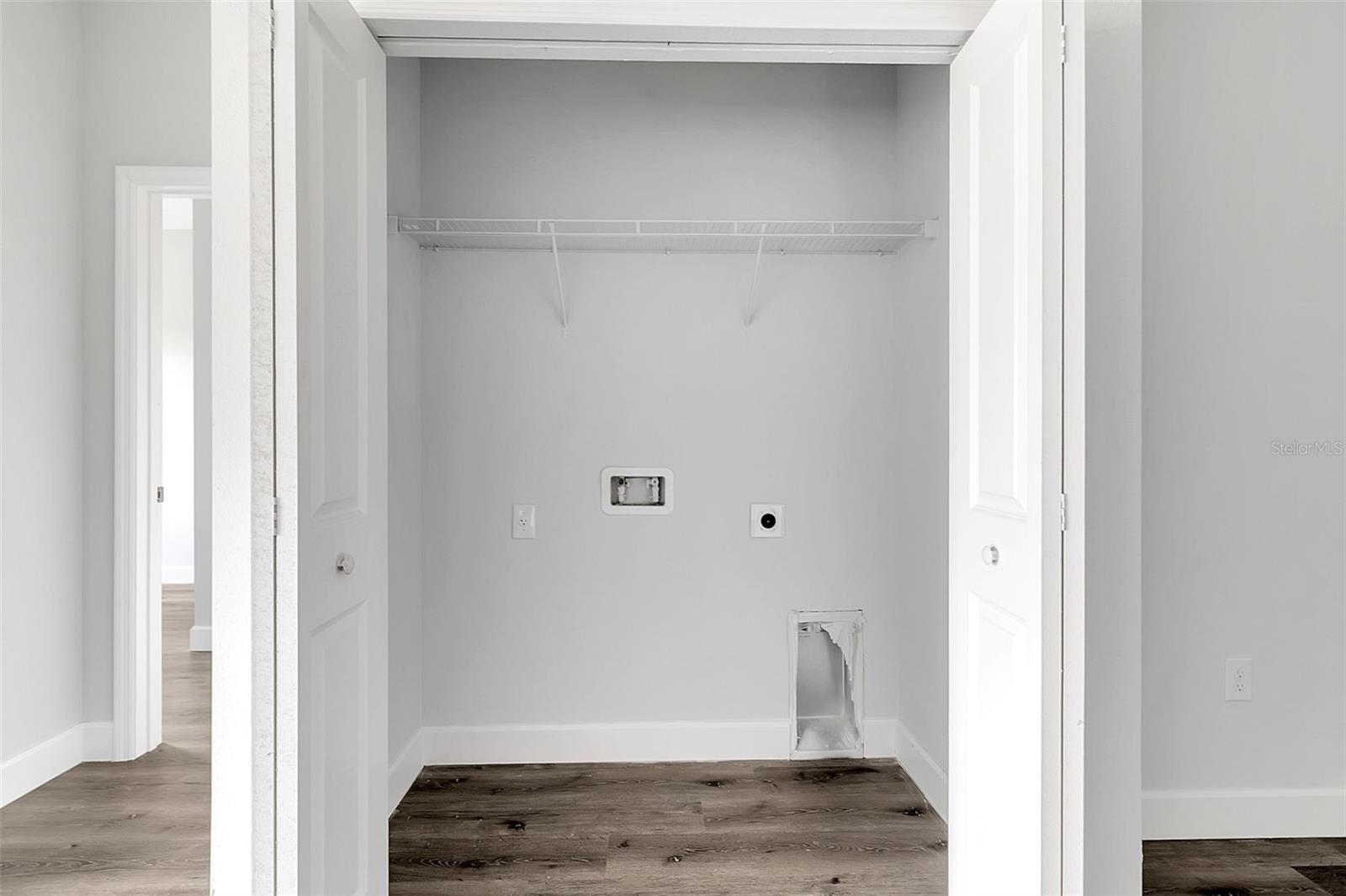 10420 PORT EVERGLADES ST, PORT CHARLOTTE, FL, 33981