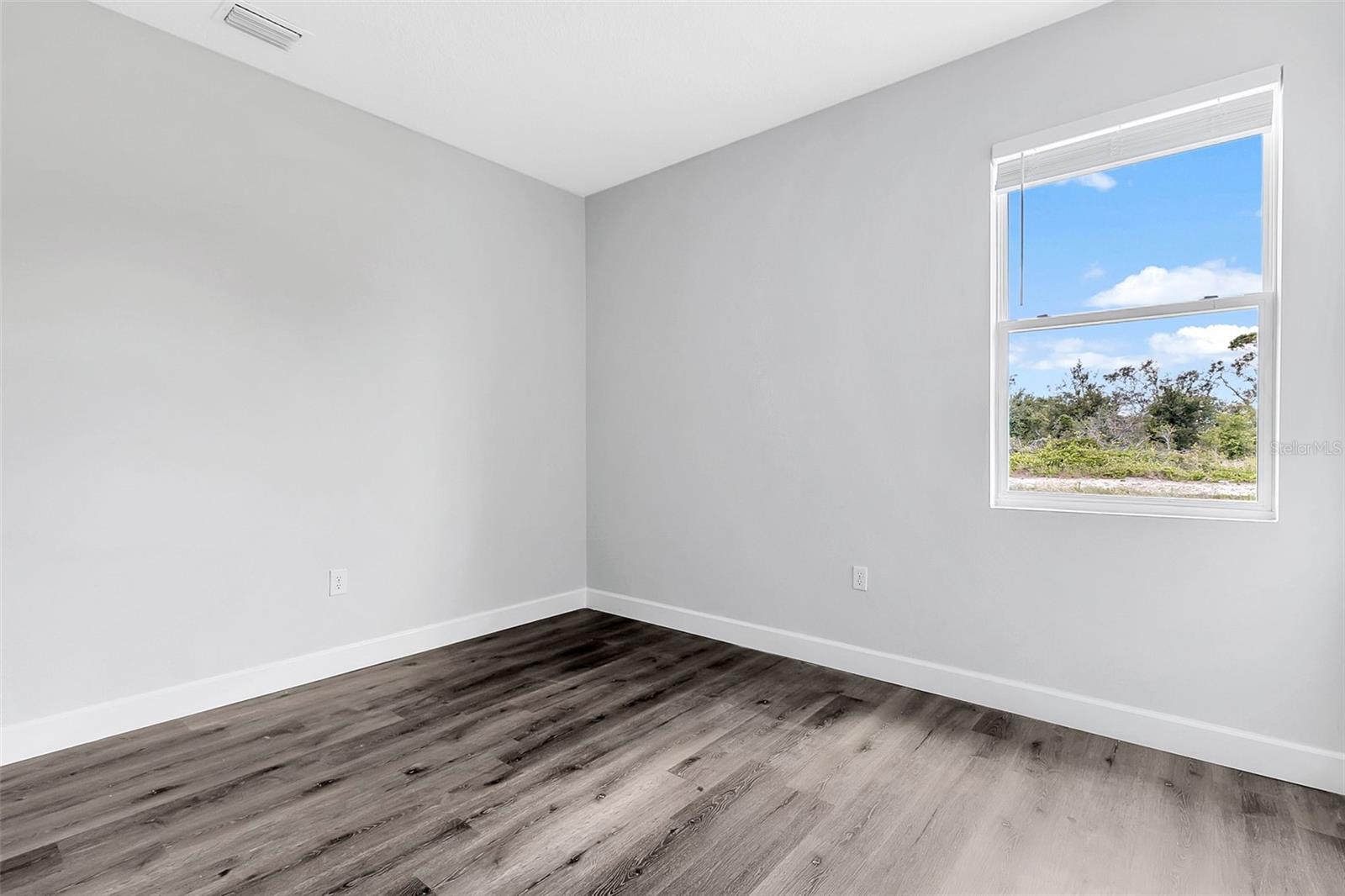 10420 PORT EVERGLADES ST, PORT CHARLOTTE, FL, 33981