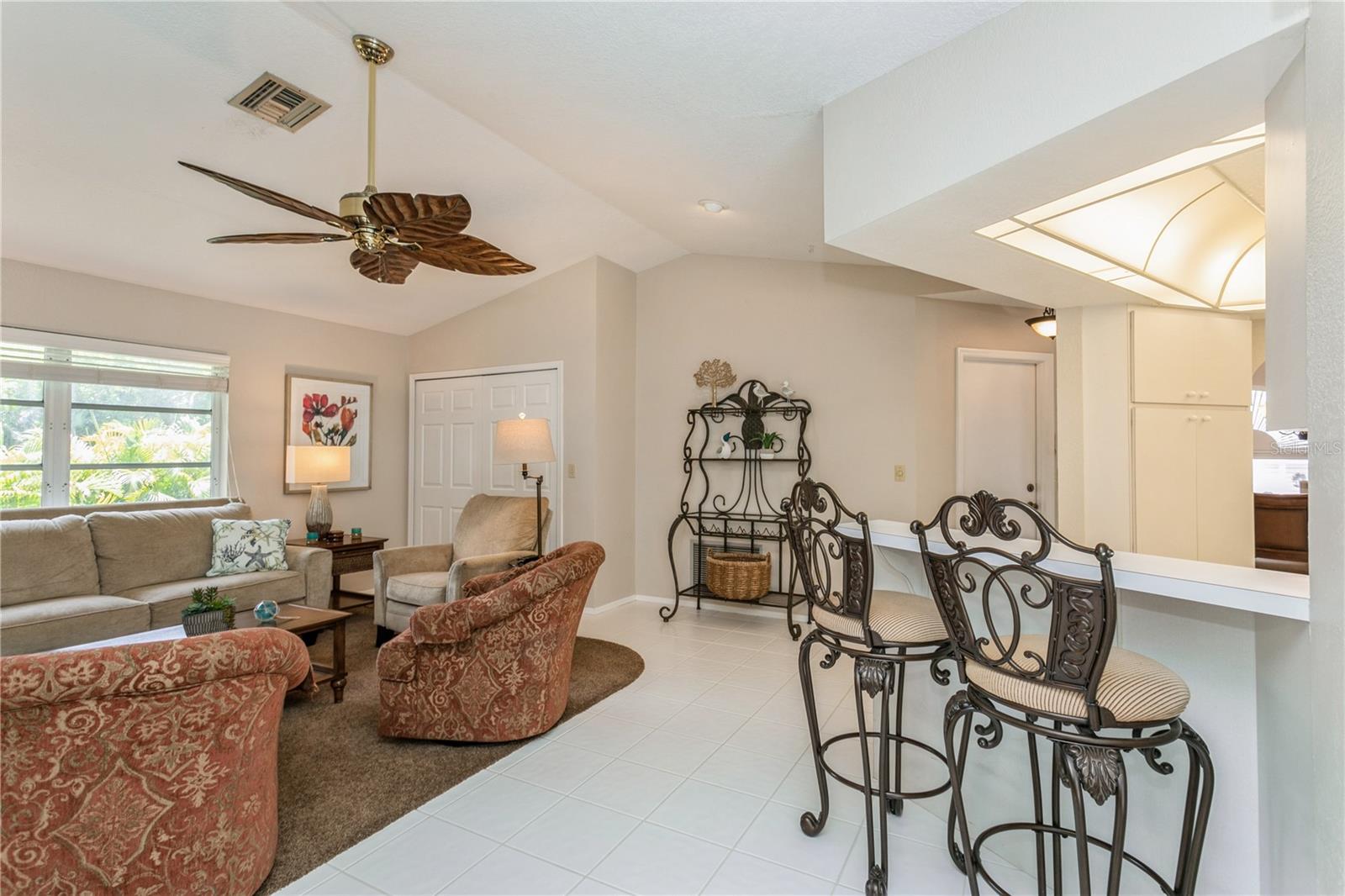 612 ALBEE RD W, NOKOMIS, FL, 34275