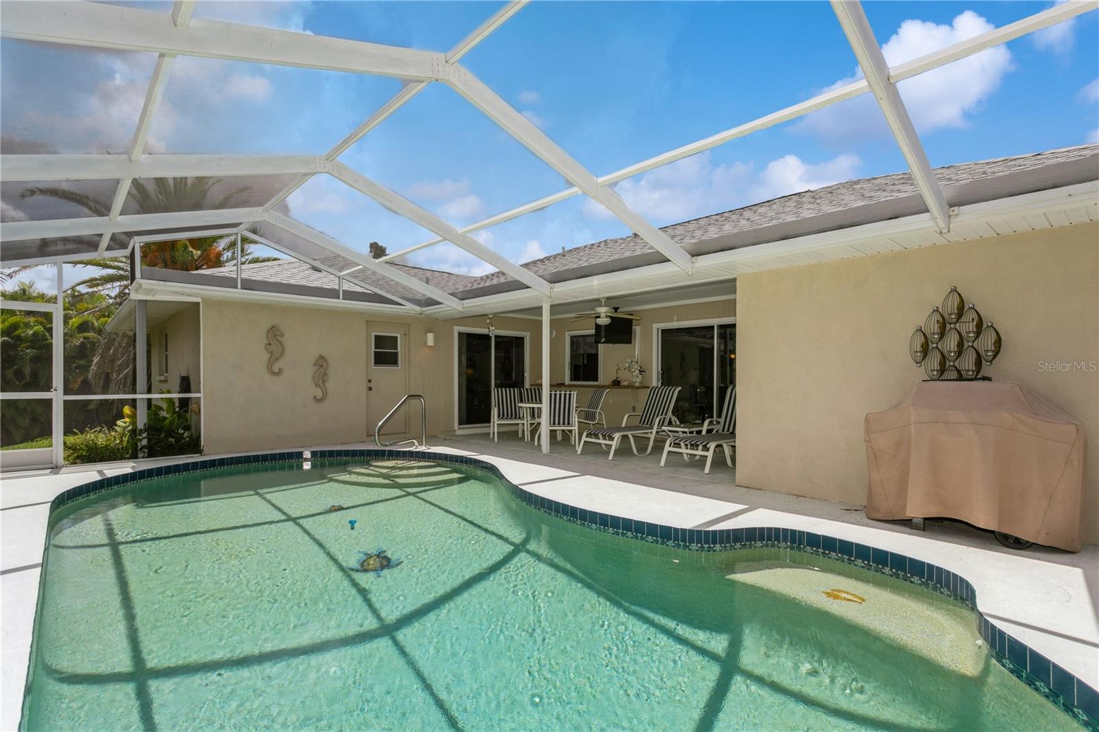612 ALBEE RD W, NOKOMIS, FL, 34275