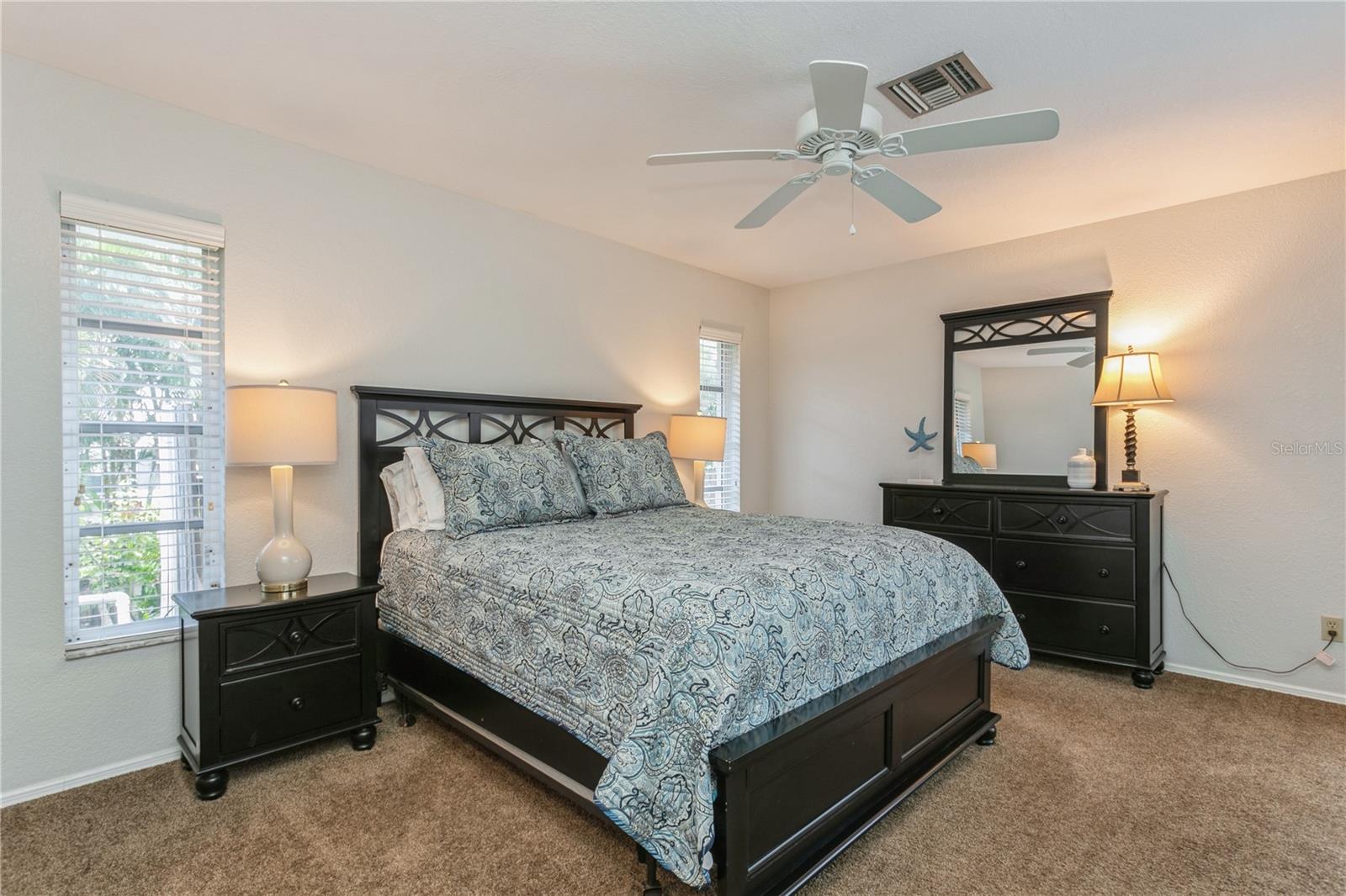 612 ALBEE RD W, NOKOMIS, FL, 34275