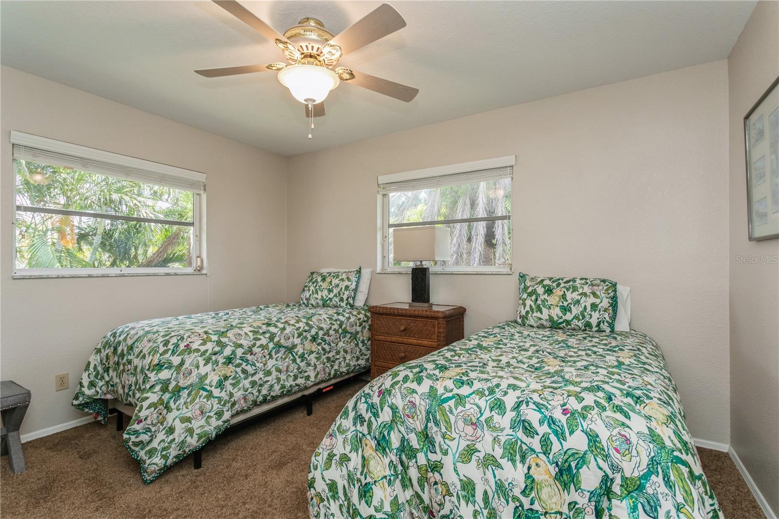 612 ALBEE RD W, NOKOMIS, FL, 34275