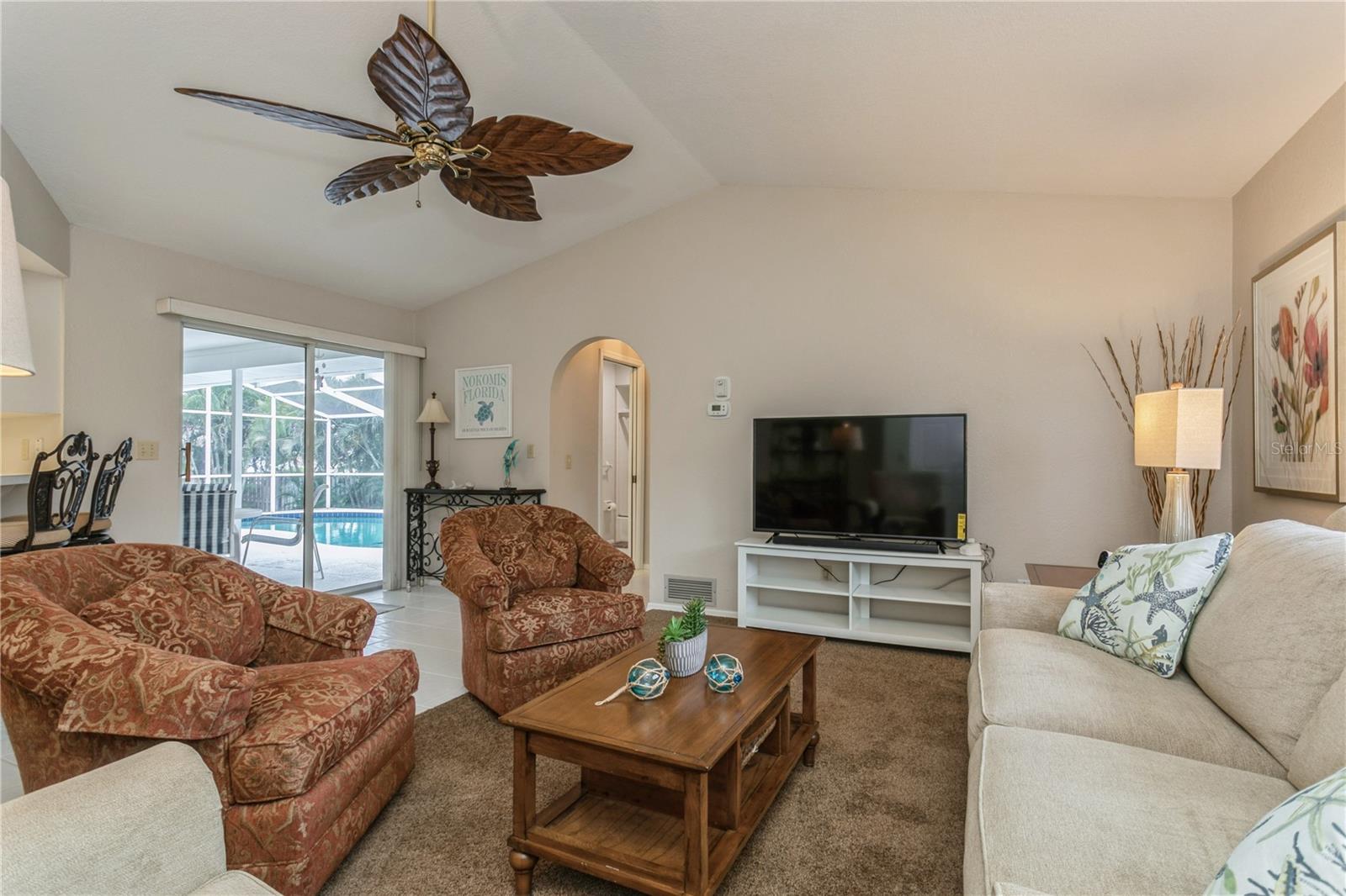 612 ALBEE RD W, NOKOMIS, FL, 34275