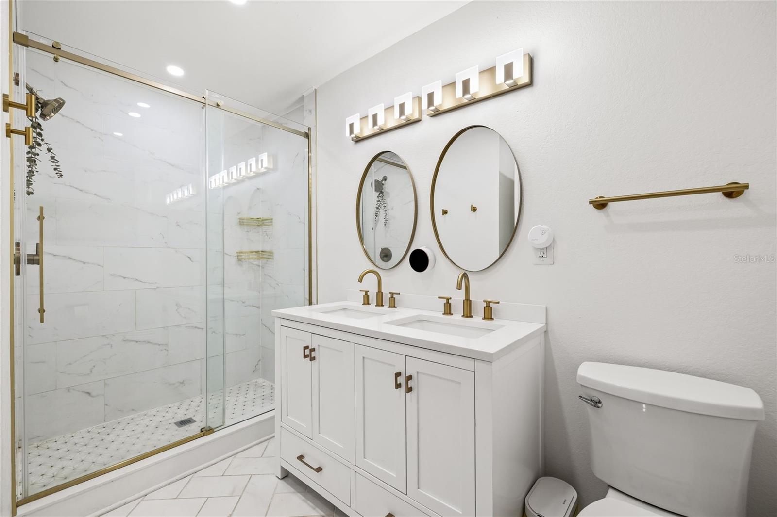 32131 HICKORY LN, SORRENTO, FL, 32776