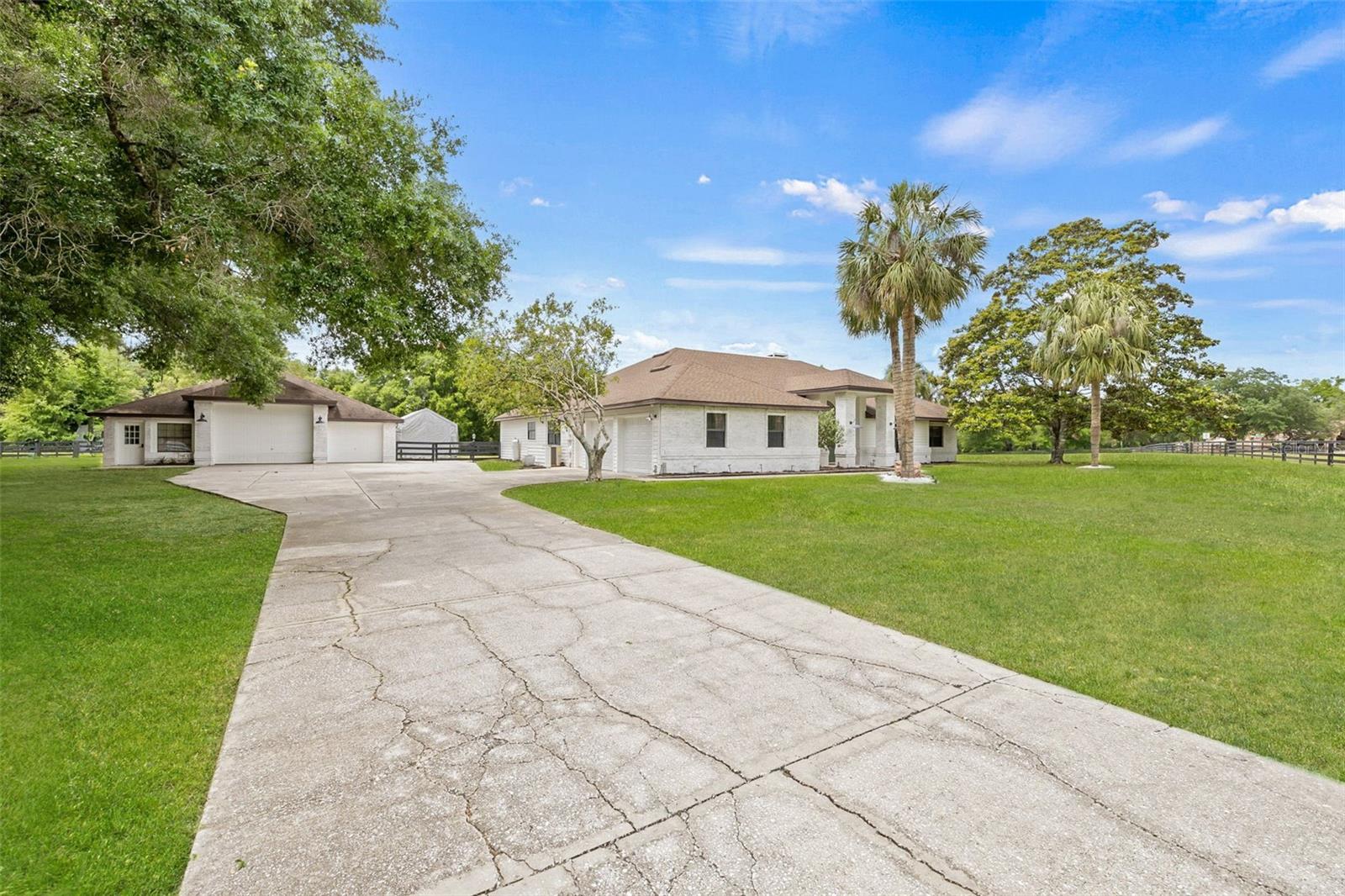 32131 HICKORY LN, SORRENTO, FL, 32776