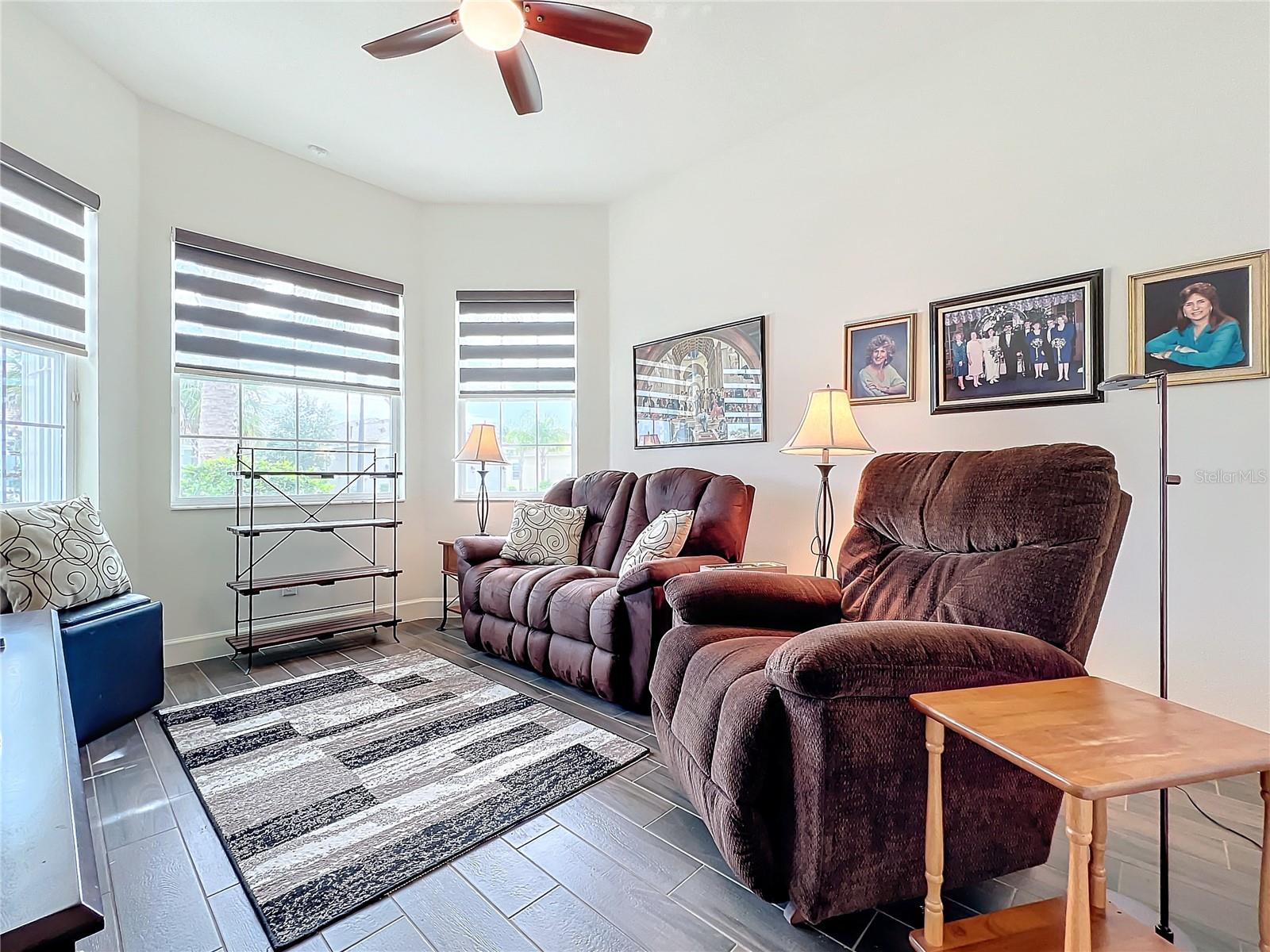 15503 CORONA DEL MAR DR, WIMAUMA, FL, 33598