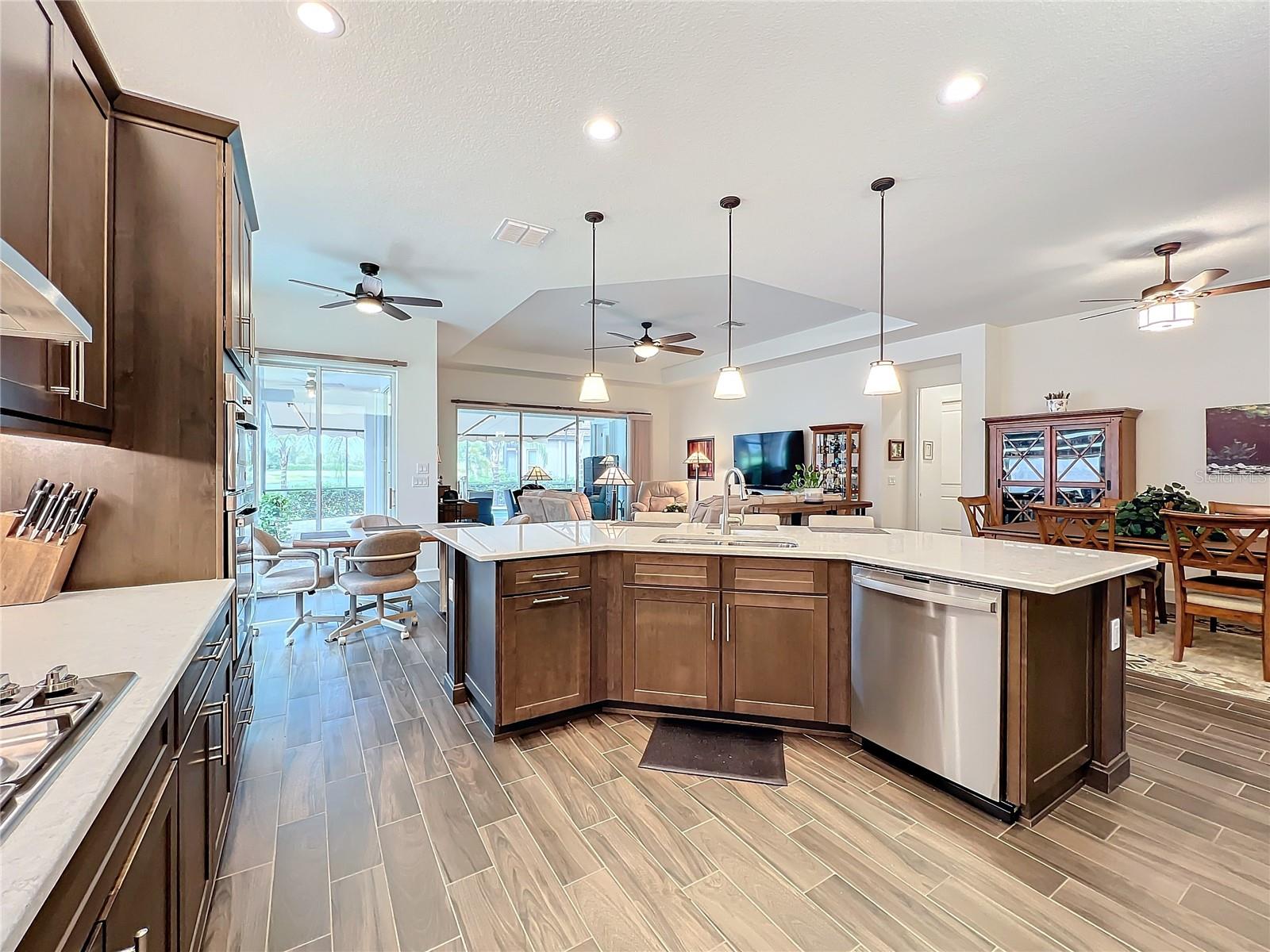 15503 CORONA DEL MAR DR, WIMAUMA, FL, 33598