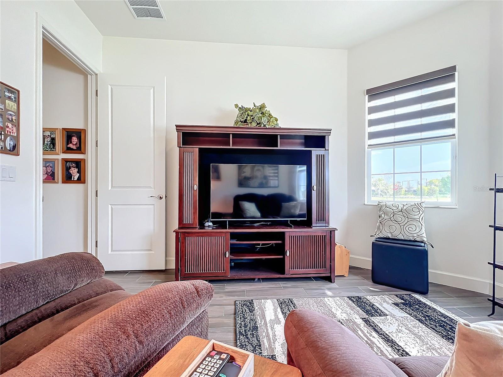 15503 CORONA DEL MAR DR, WIMAUMA, FL, 33598