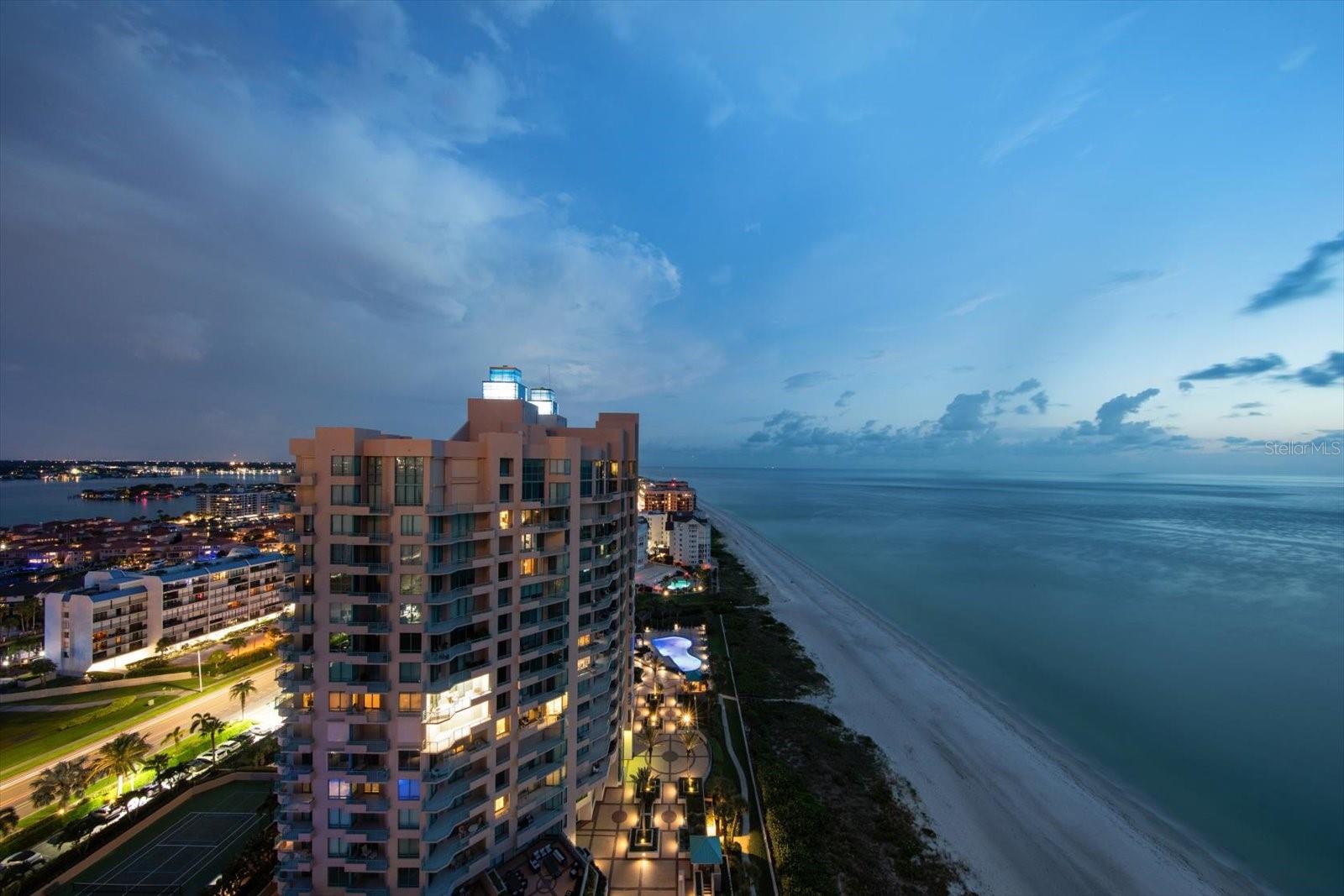 1540 GULF BLVD #2102, CLEARWATER BEACH, FL, 33767