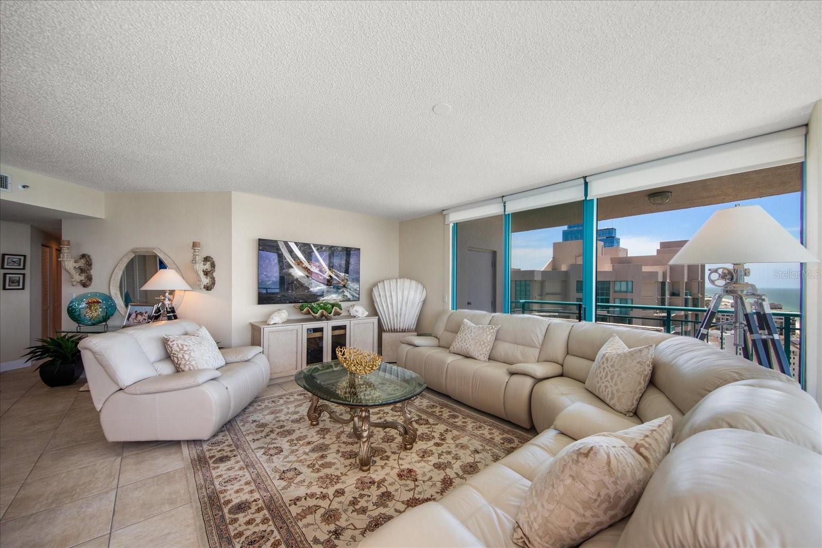 1540 GULF BLVD #2102, CLEARWATER BEACH, FL, 33767