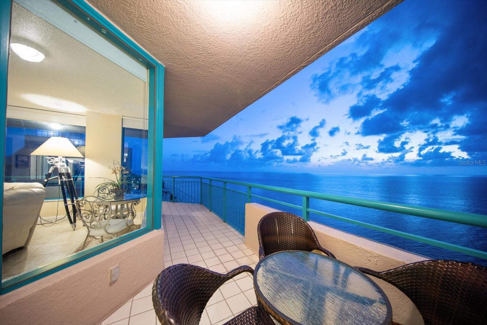 1540 GULF BLVD #2102, CLEARWATER BEACH, FL, 33767
