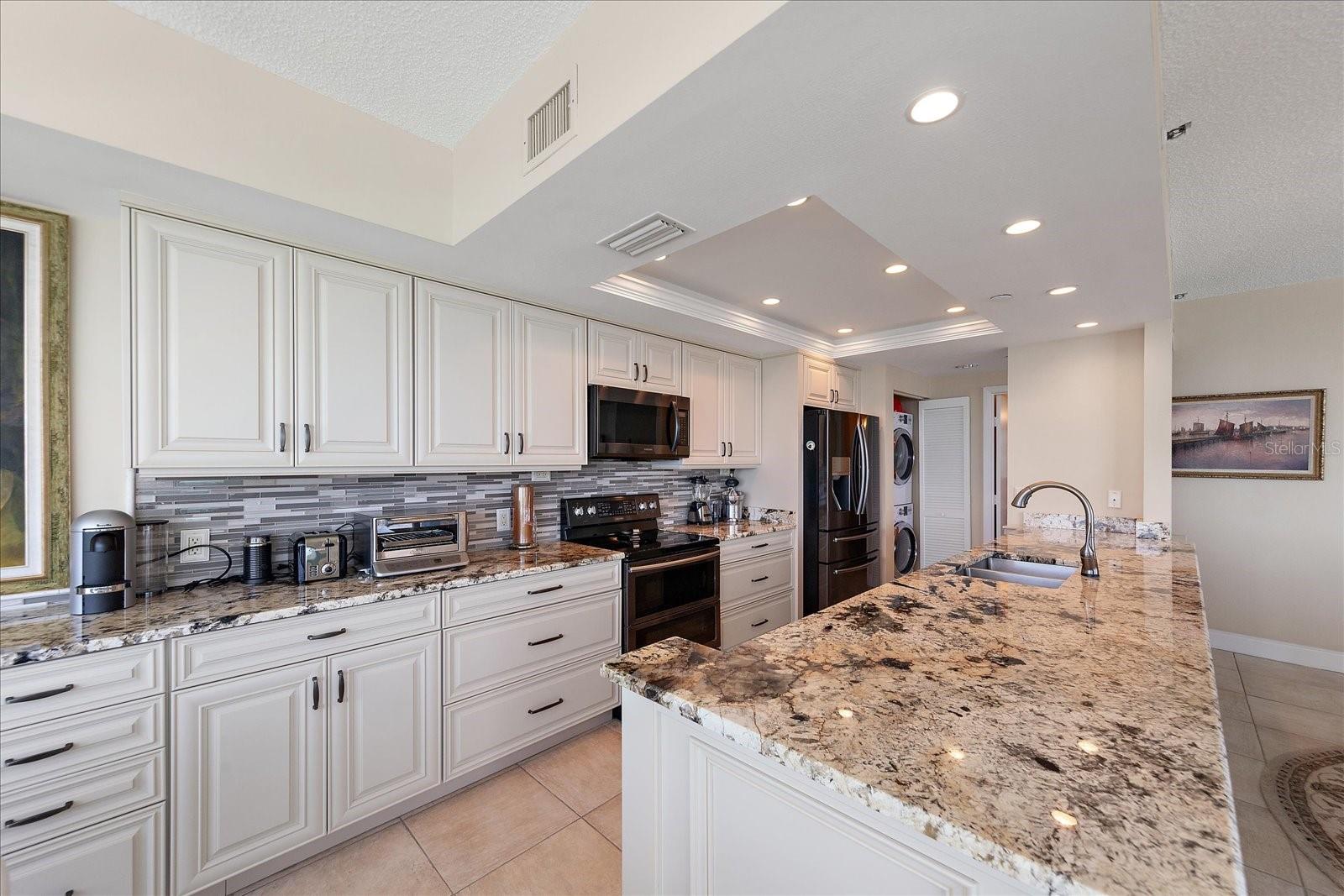 1540 GULF BLVD #2102, CLEARWATER BEACH, FL, 33767