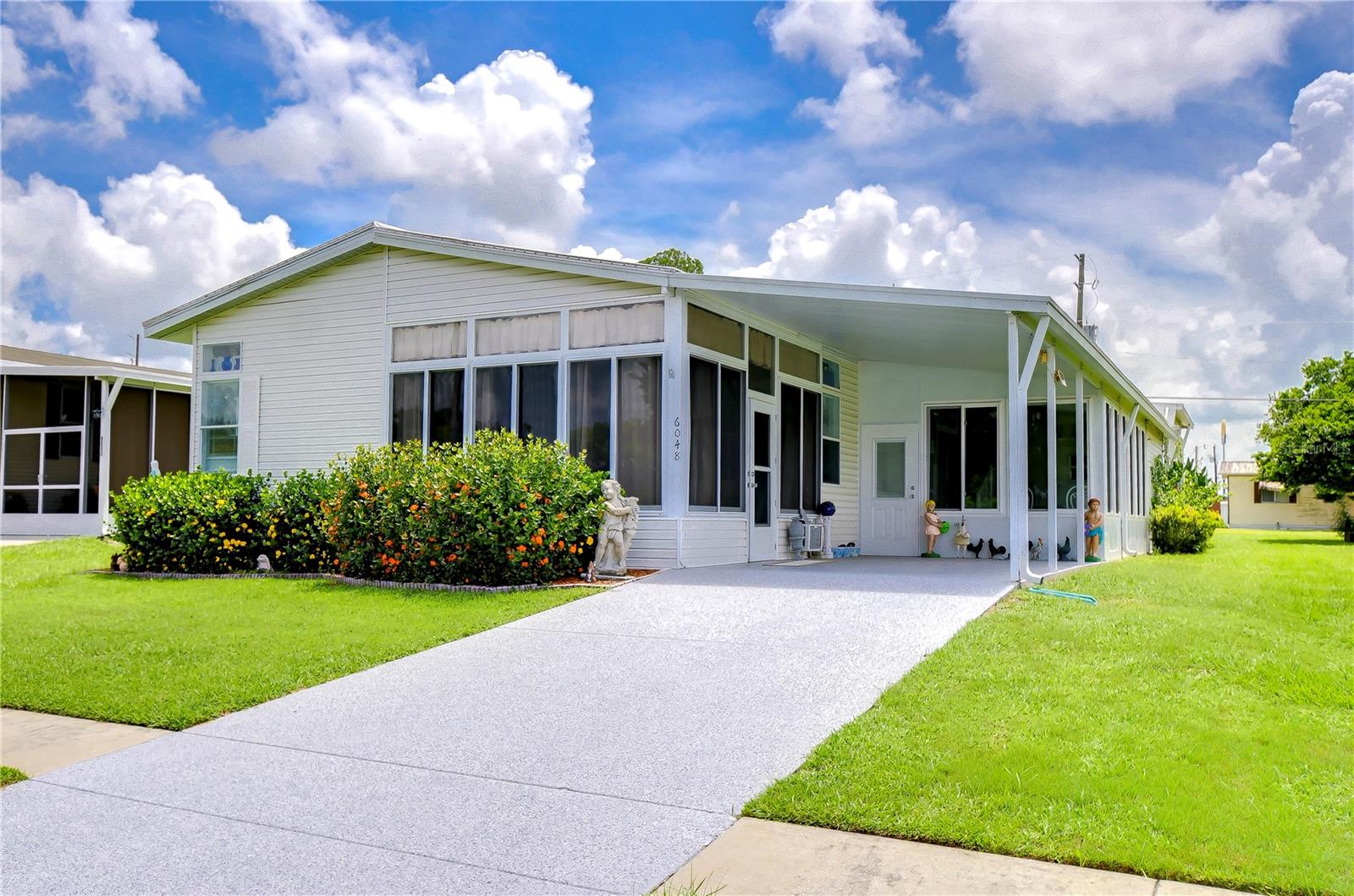 6048 RIDGEWAY DR, ZEPHYRHILLS, FL, 33542