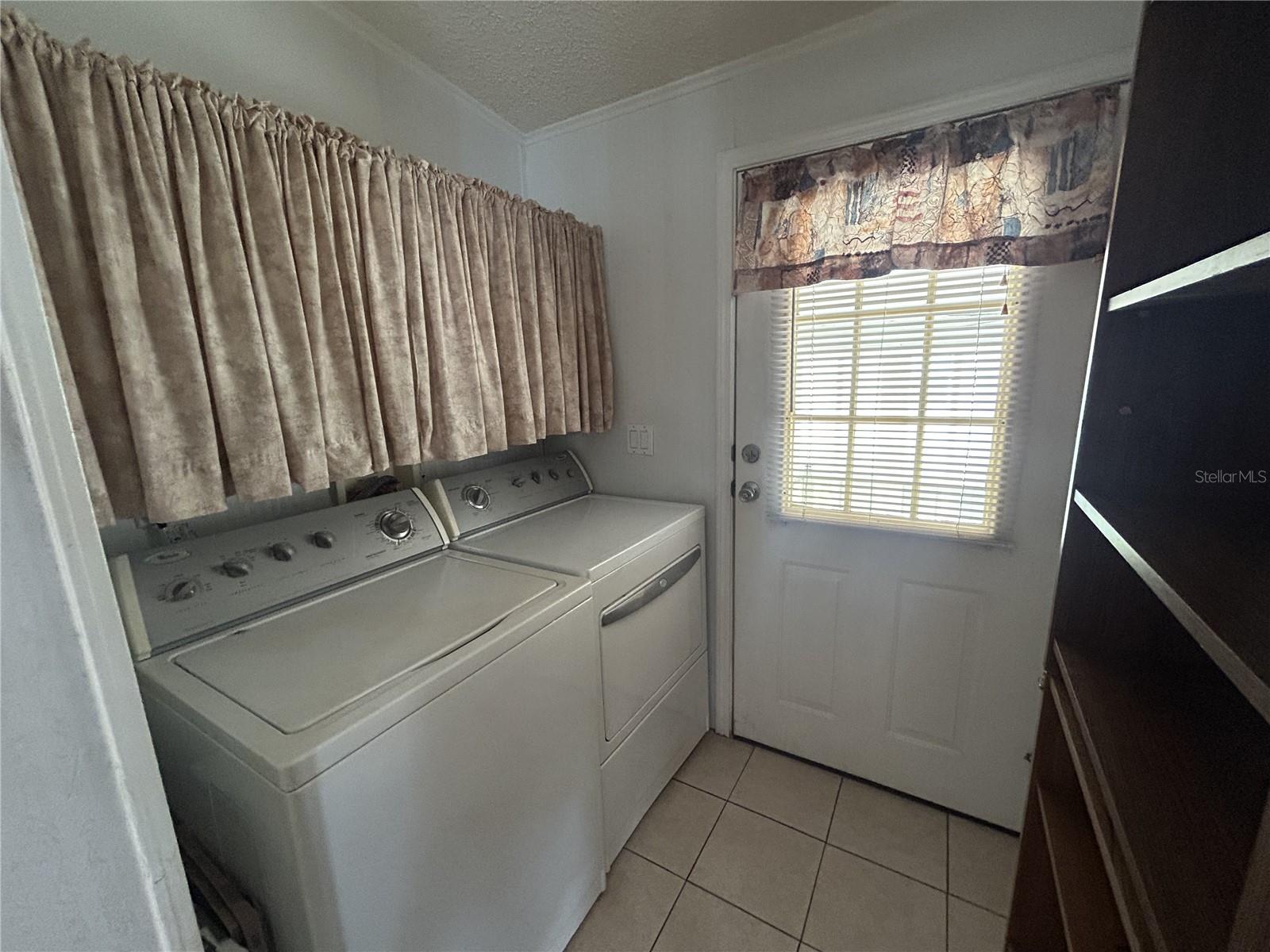 6048 RIDGEWAY DR, ZEPHYRHILLS, FL, 33542