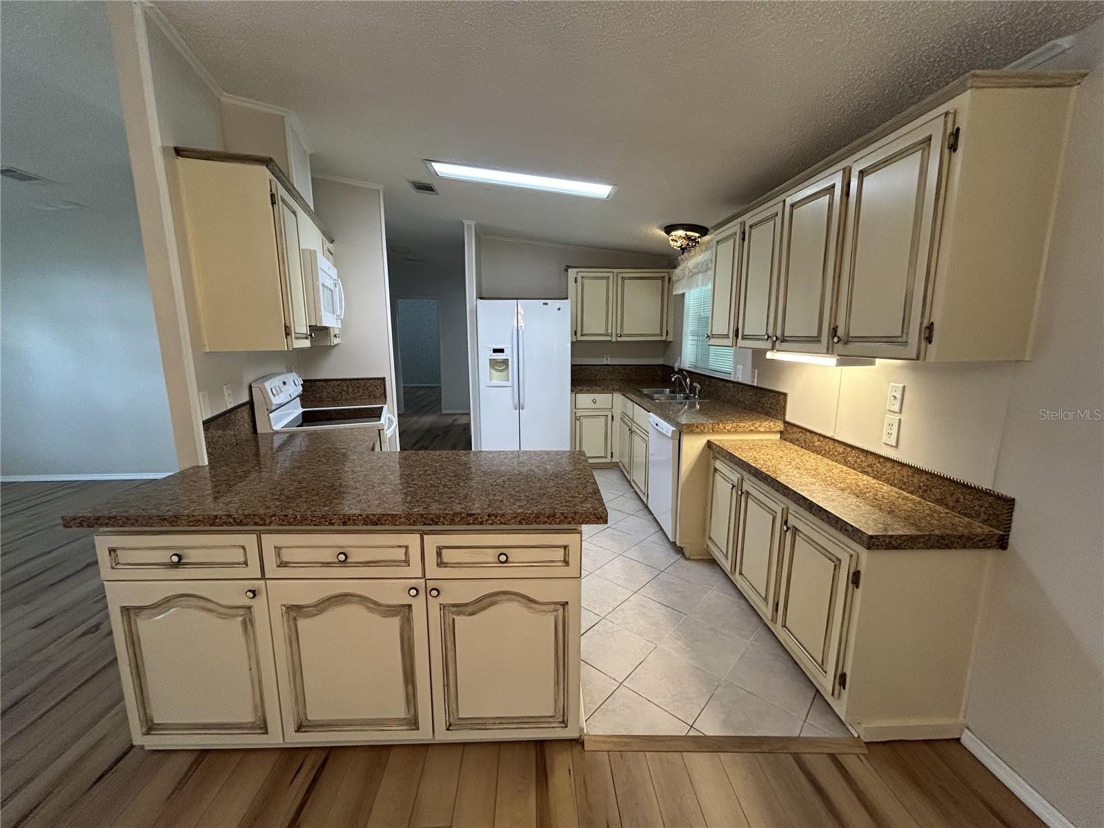 6048 RIDGEWAY DR, ZEPHYRHILLS, FL, 33542
