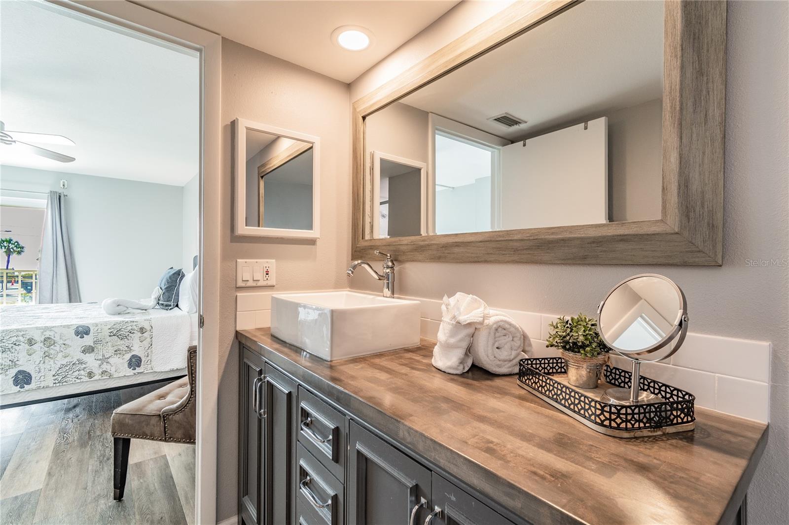 14401 GULF BLVD #103, MADEIRA BEACH, FL, 33708
